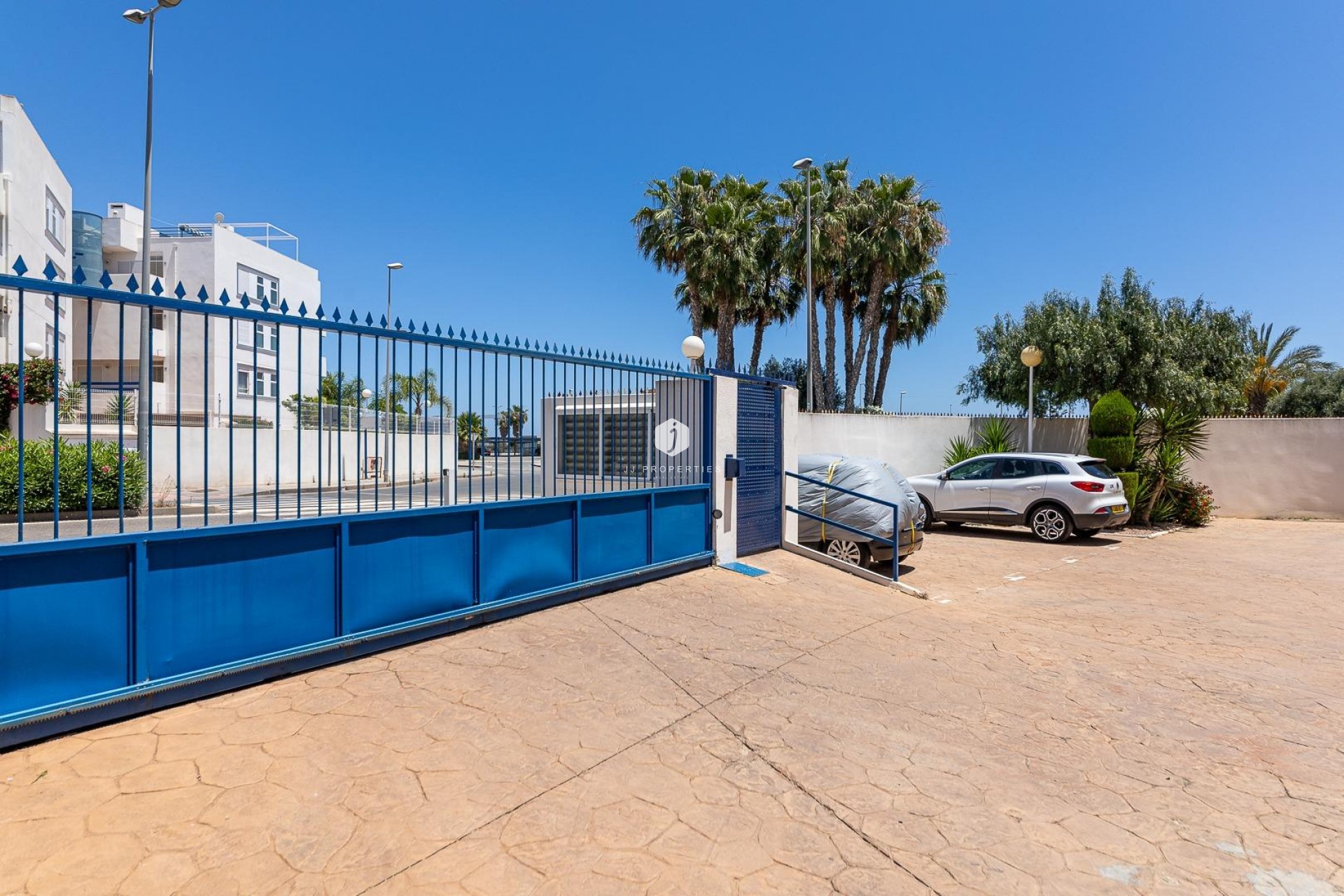 Z drugiej ręki - Mieszkanie w bloku -
Orihuela Costa