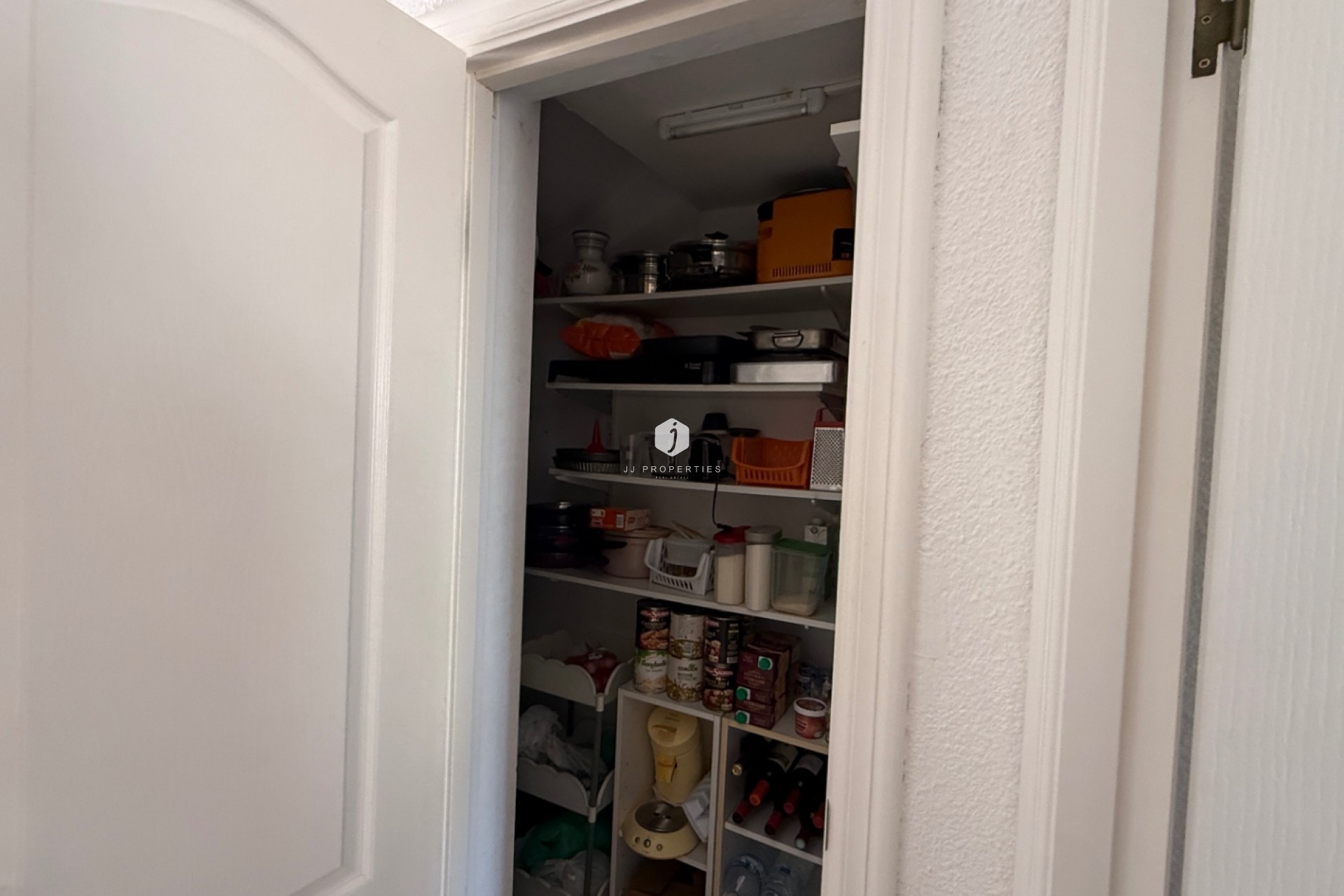 Z drugiej ręki - Mieszkanie w bloku -
San Miguel de Salinas - Inland