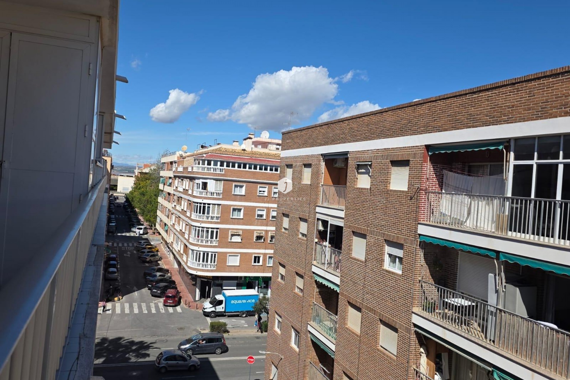 Z drugiej ręki - Mieszkanie w bloku -
Torrevieja - Acequion