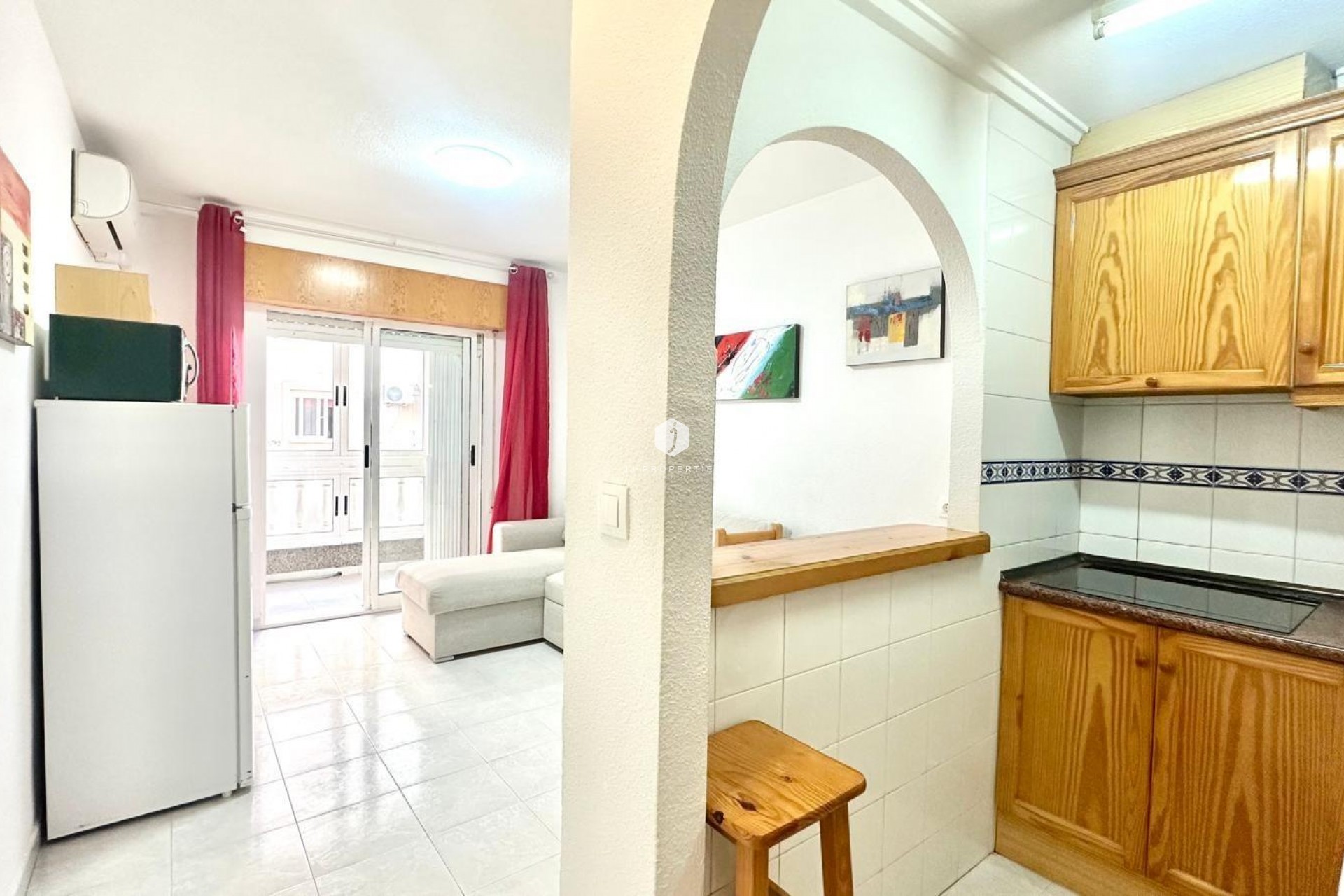 Z drugiej ręki - Mieszkanie w bloku -
Torrevieja - Acequion