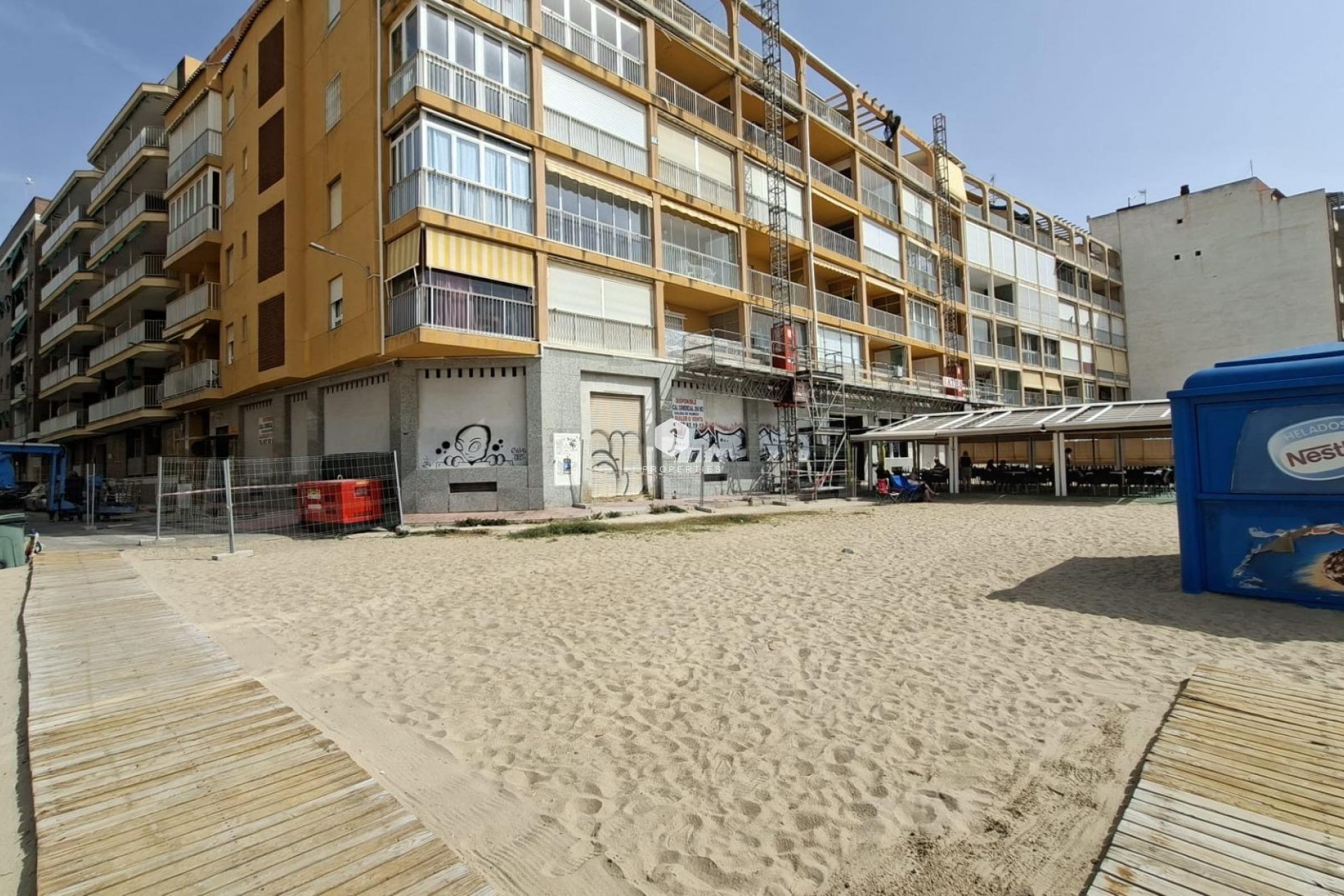 Z drugiej ręki - Mieszkanie w bloku -
Torrevieja - Acequion