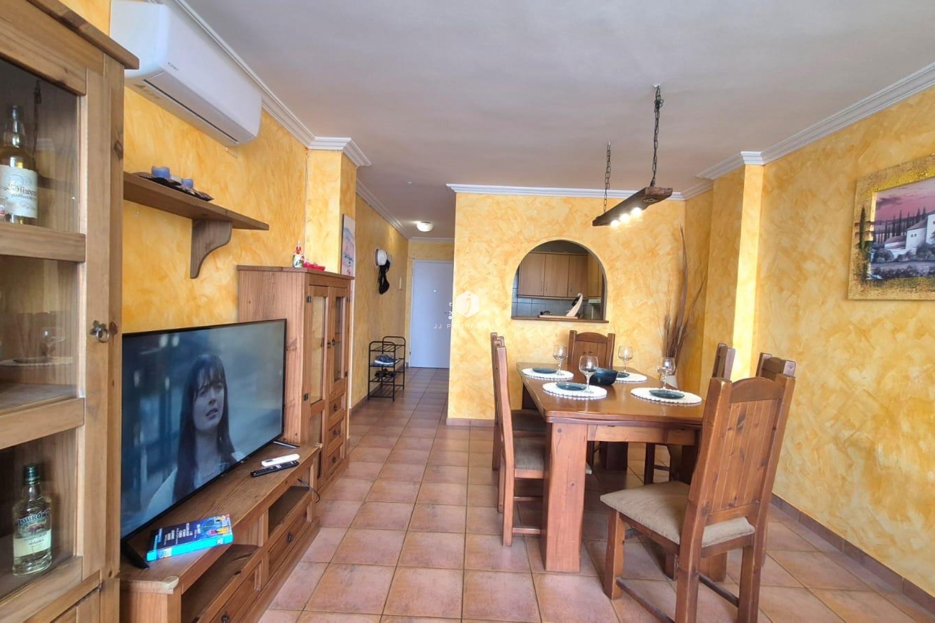 Z drugiej ręki - Mieszkanie w bloku -
Torrevieja - Acequion