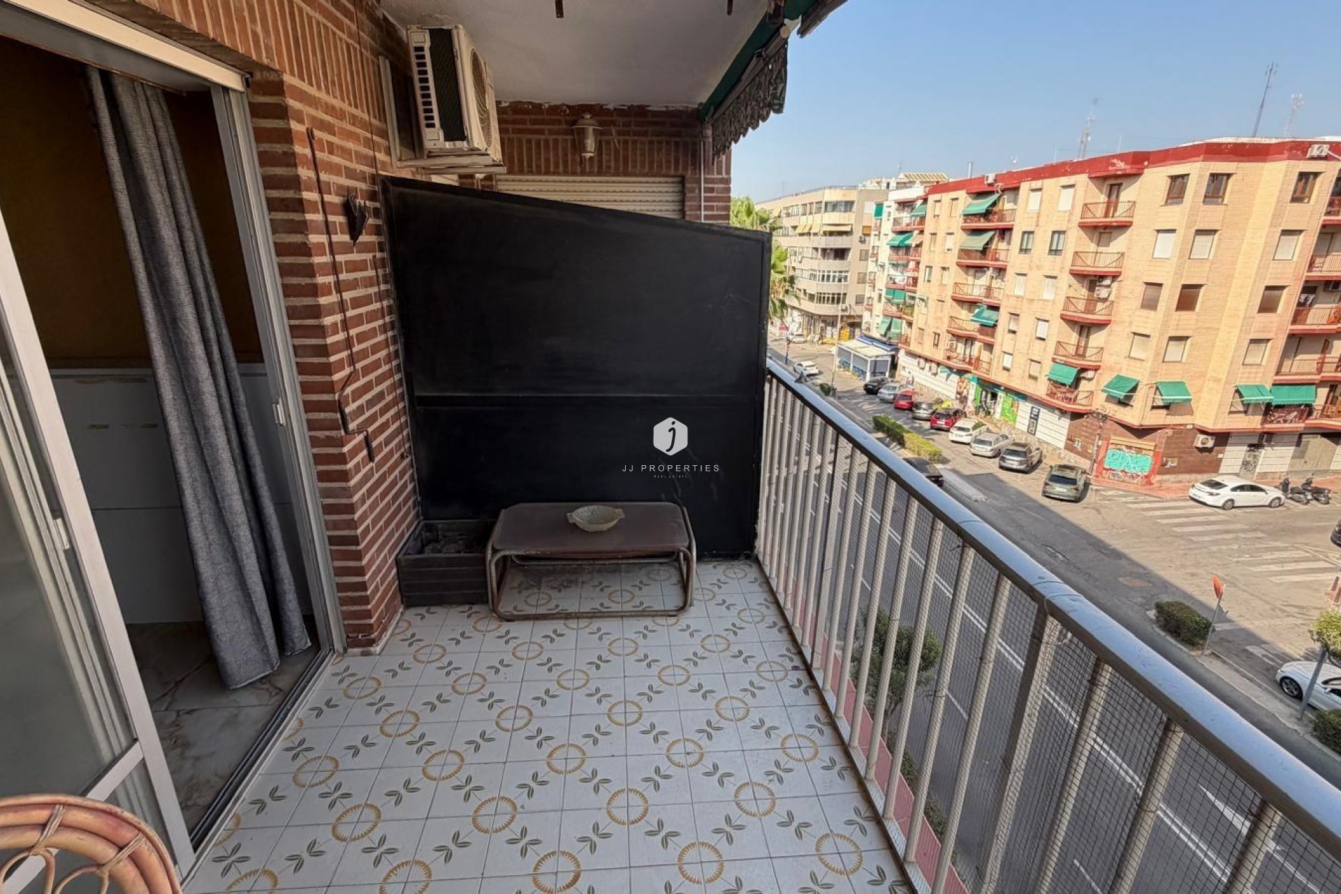 Z drugiej ręki - Mieszkanie w bloku -
Torrevieja - Acequion