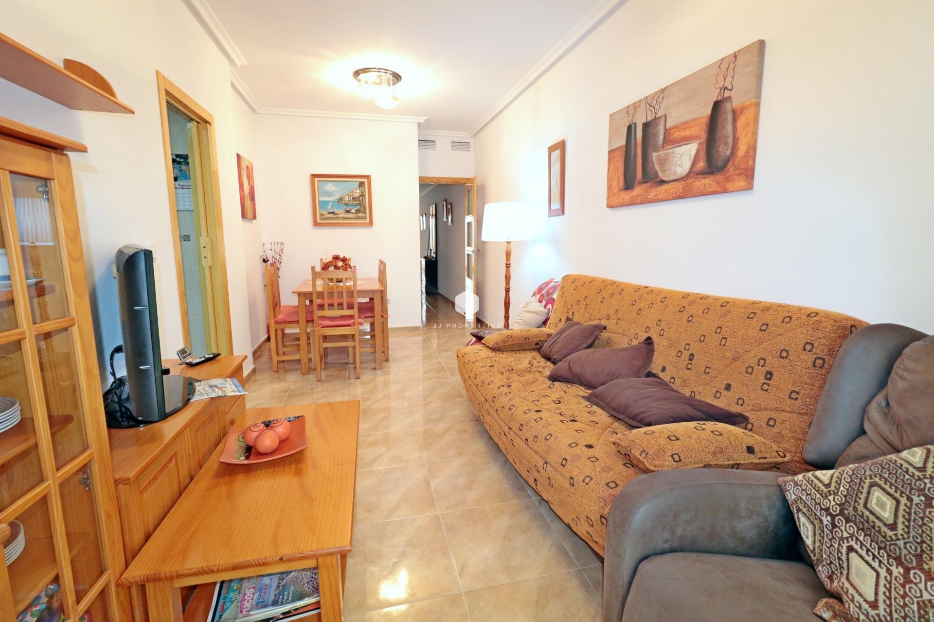 Z drugiej ręki - Mieszkanie w bloku -
Torrevieja - Acequion
