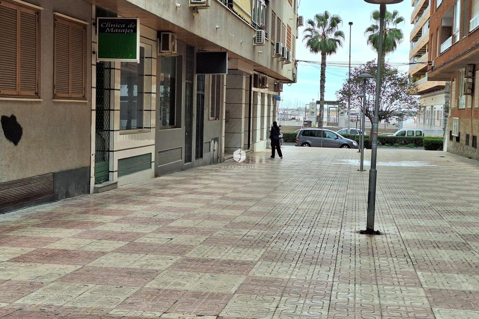 Z drugiej ręki - Mieszkanie w bloku -
Torrevieja - Acequion