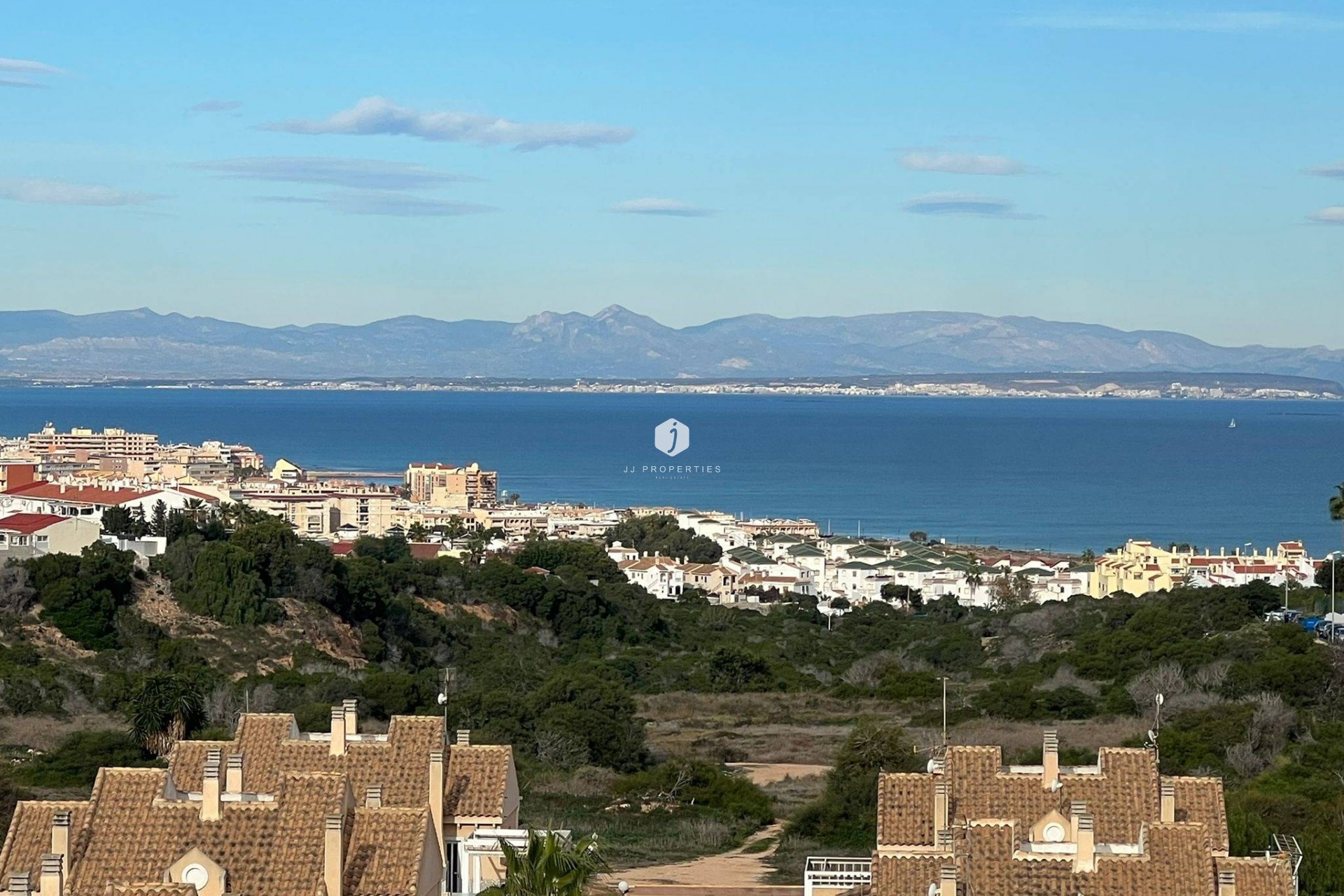 Z drugiej ręki - Mieszkanie w bloku -
Torrevieja - aguas nuevas