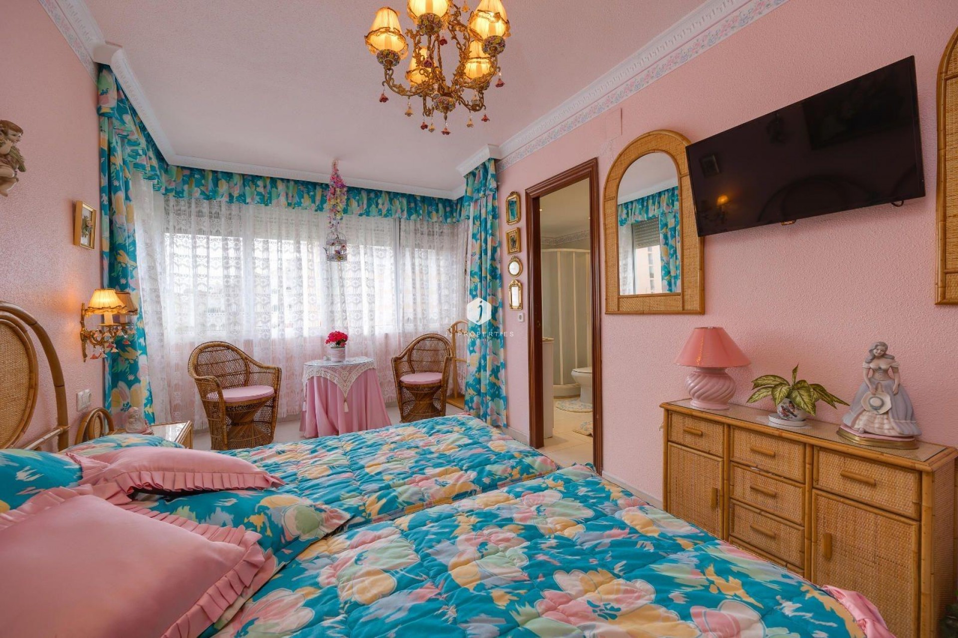 Z drugiej ręki - Mieszkanie w bloku -
Torrevieja - Cabo cervera