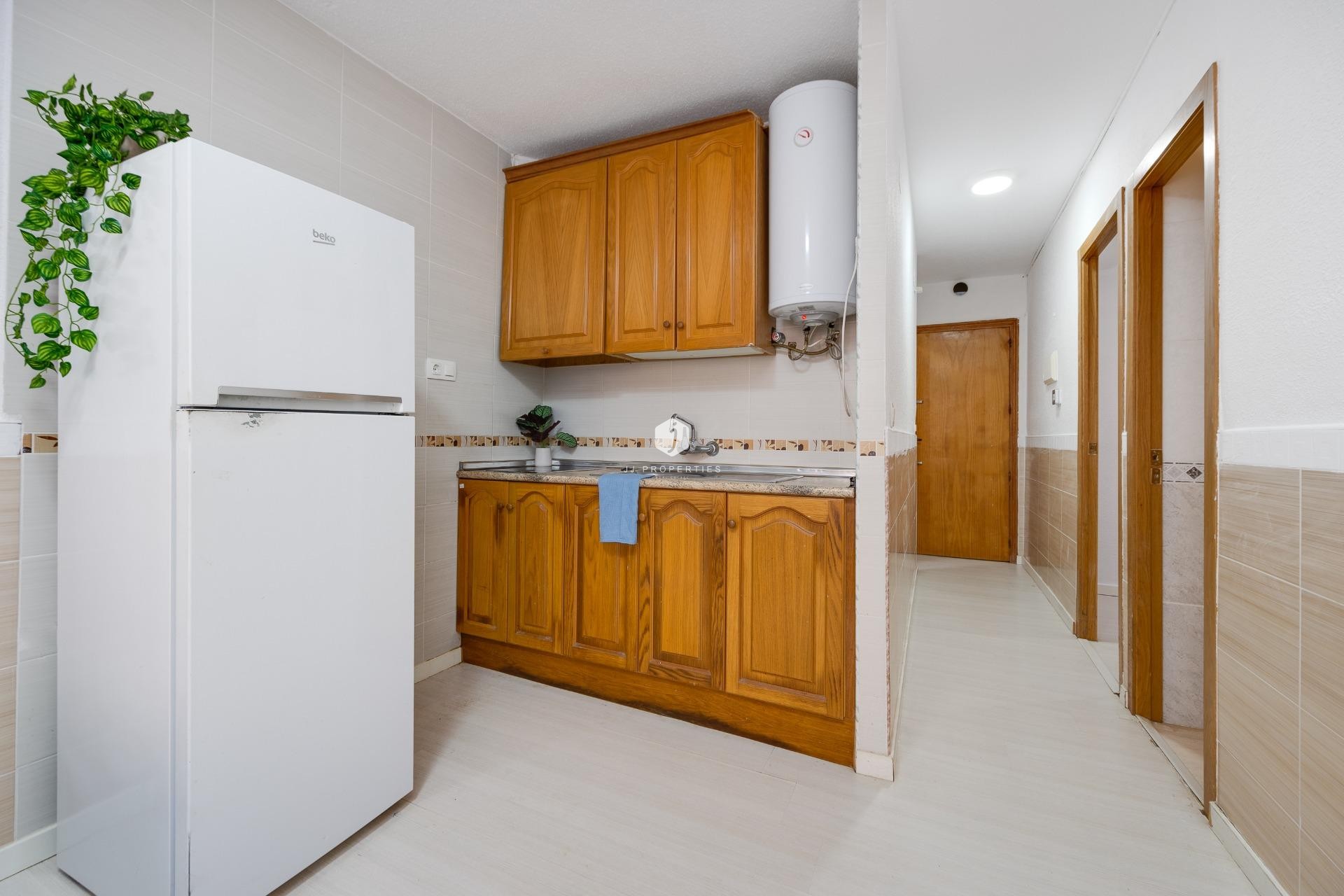 Z drugiej ręki - Mieszkanie w bloku -
Torrevieja - Cabo cervera