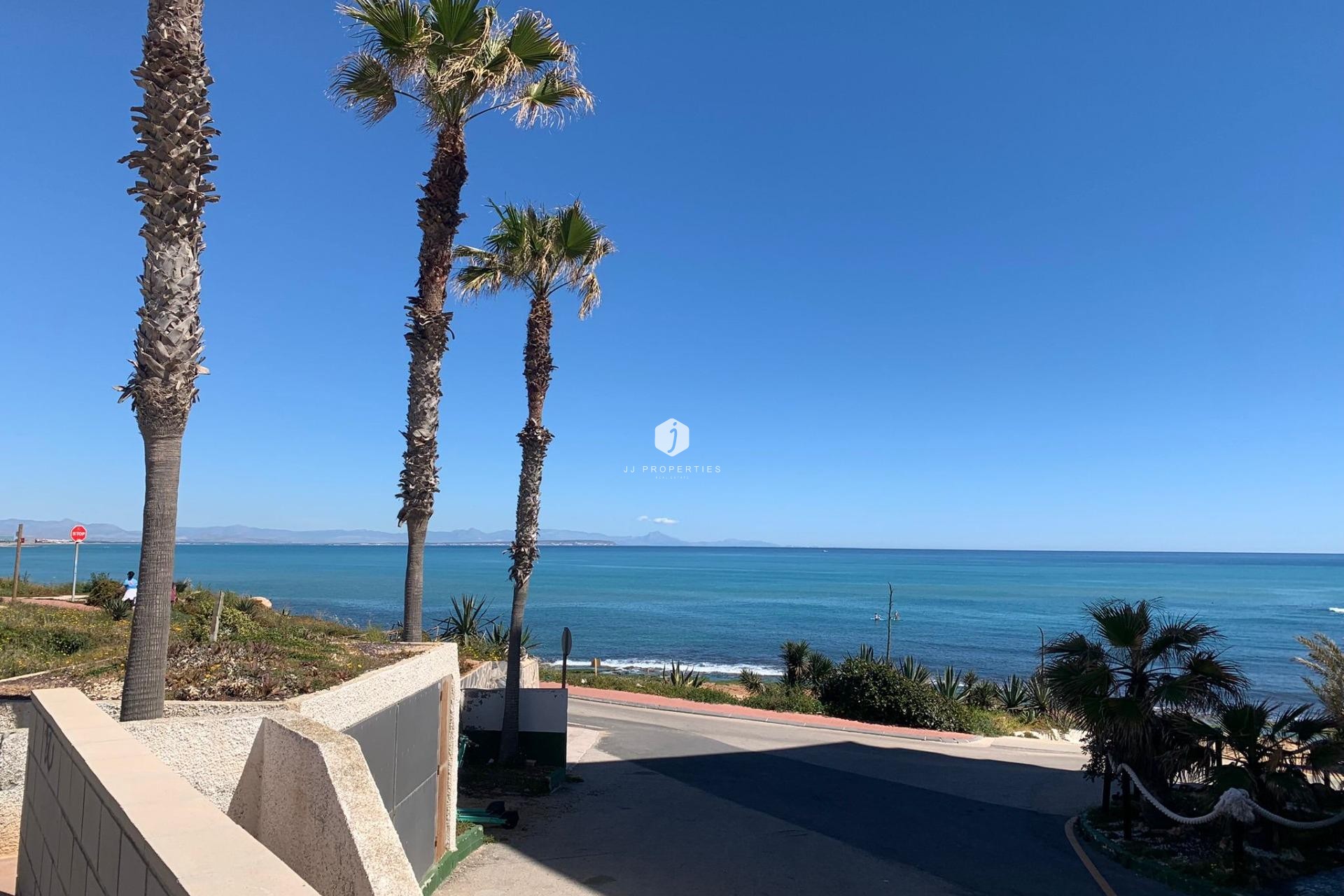 Z drugiej ręki - Mieszkanie w bloku -
Torrevieja - Cabo cervera