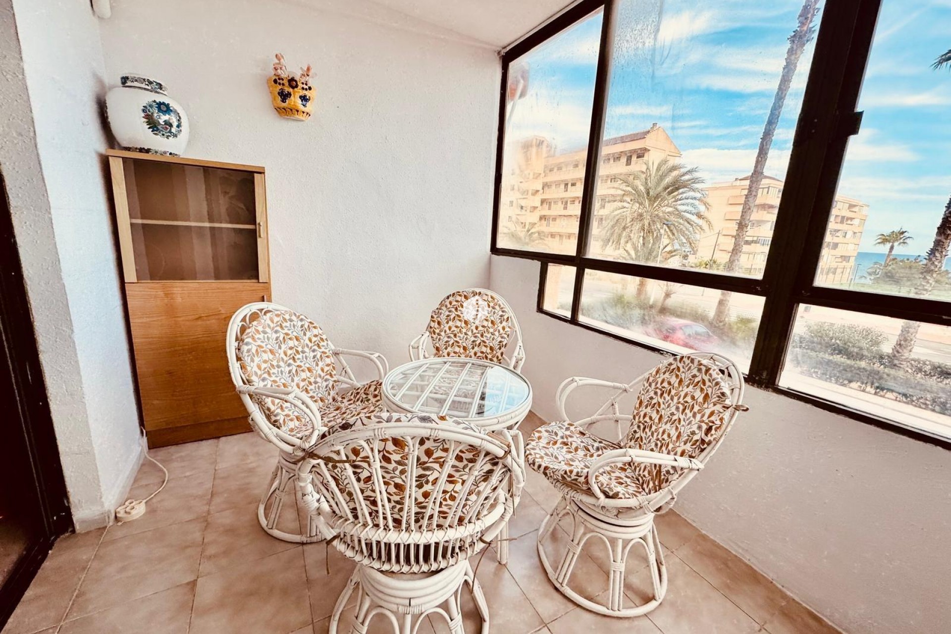 Z drugiej ręki - Mieszkanie w bloku -
Torrevieja - Cabo cervera