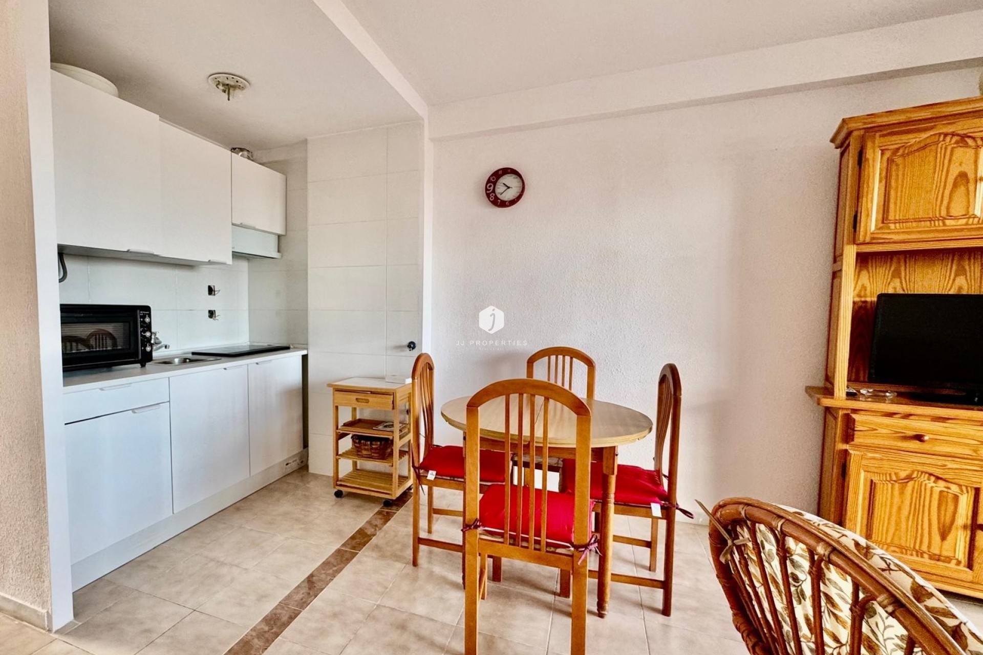 Z drugiej ręki - Mieszkanie w bloku -
Torrevieja - Cabo cervera