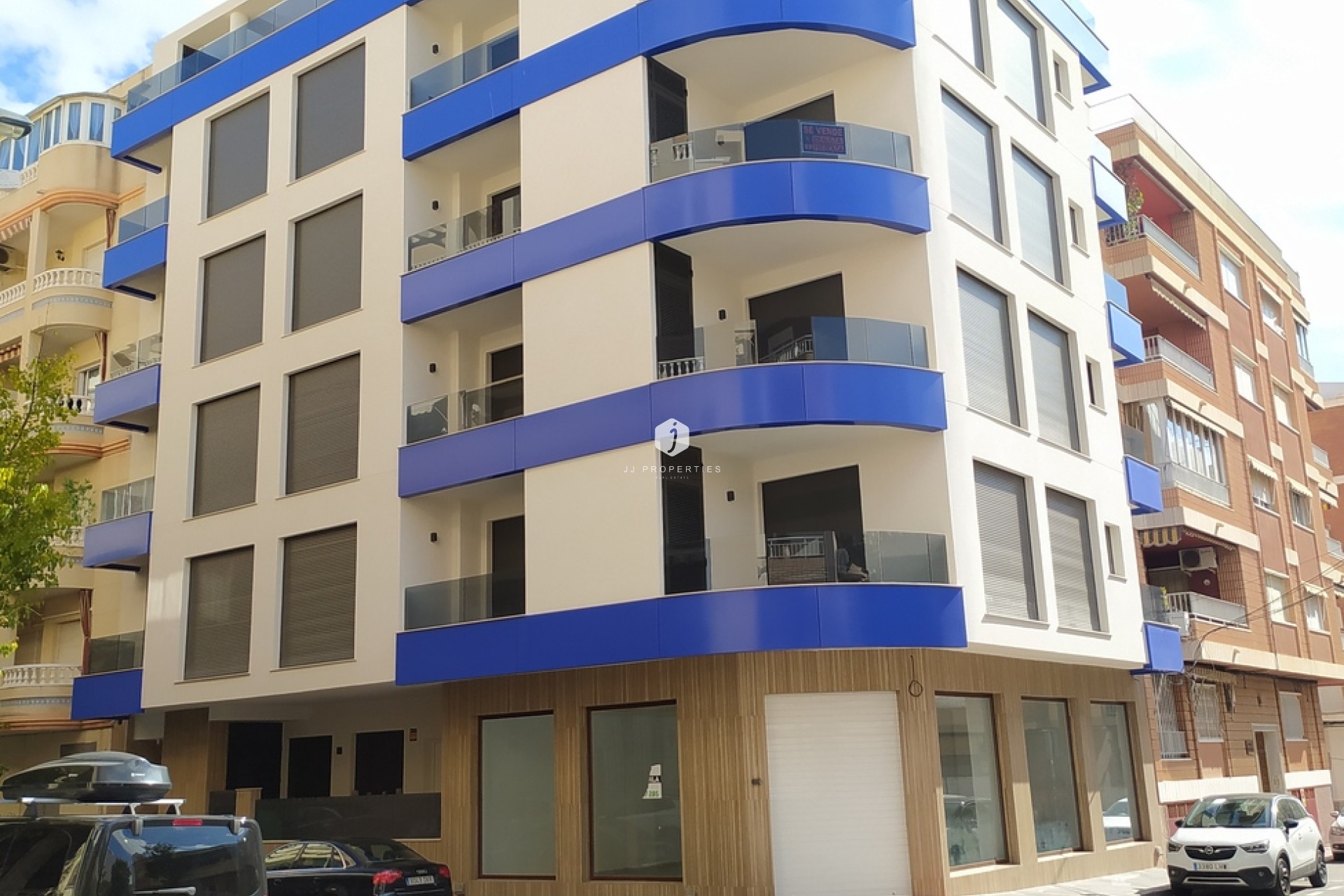 Z drugiej ręki - Mieszkanie w bloku -
Torrevieja - CENTRE PLAYA DEL CURA LAS PISCINAS