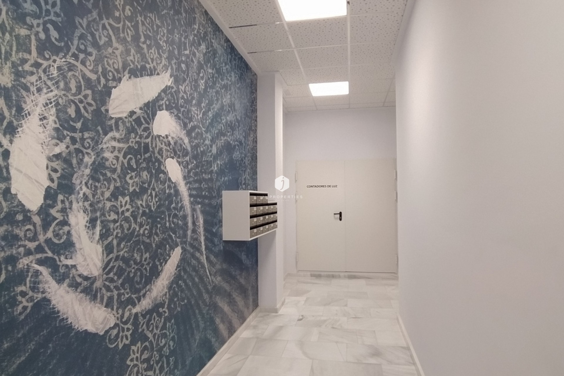 Z drugiej ręki - Mieszkanie w bloku -
Torrevieja - CENTRE PLAYA DEL CURA LAS PISCINAS