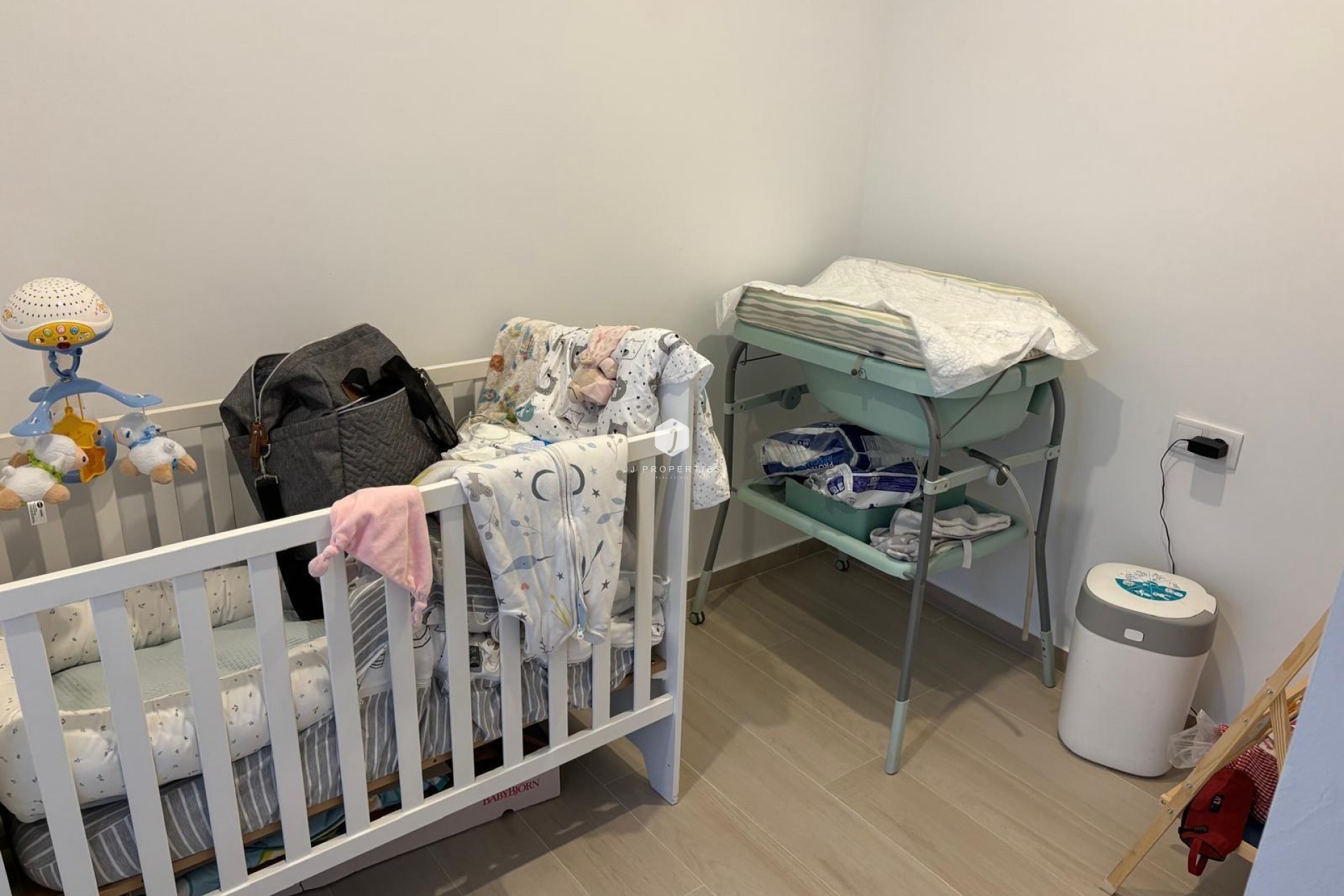 Z drugiej ręki - Mieszkanie w bloku -
Torrevieja - Centro