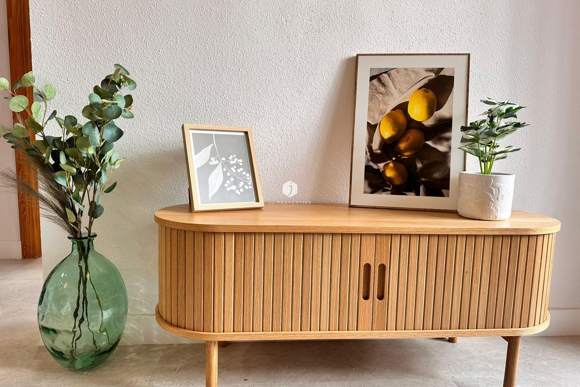 Z drugiej ręki - Mieszkanie w bloku -
Torrevieja - Centro