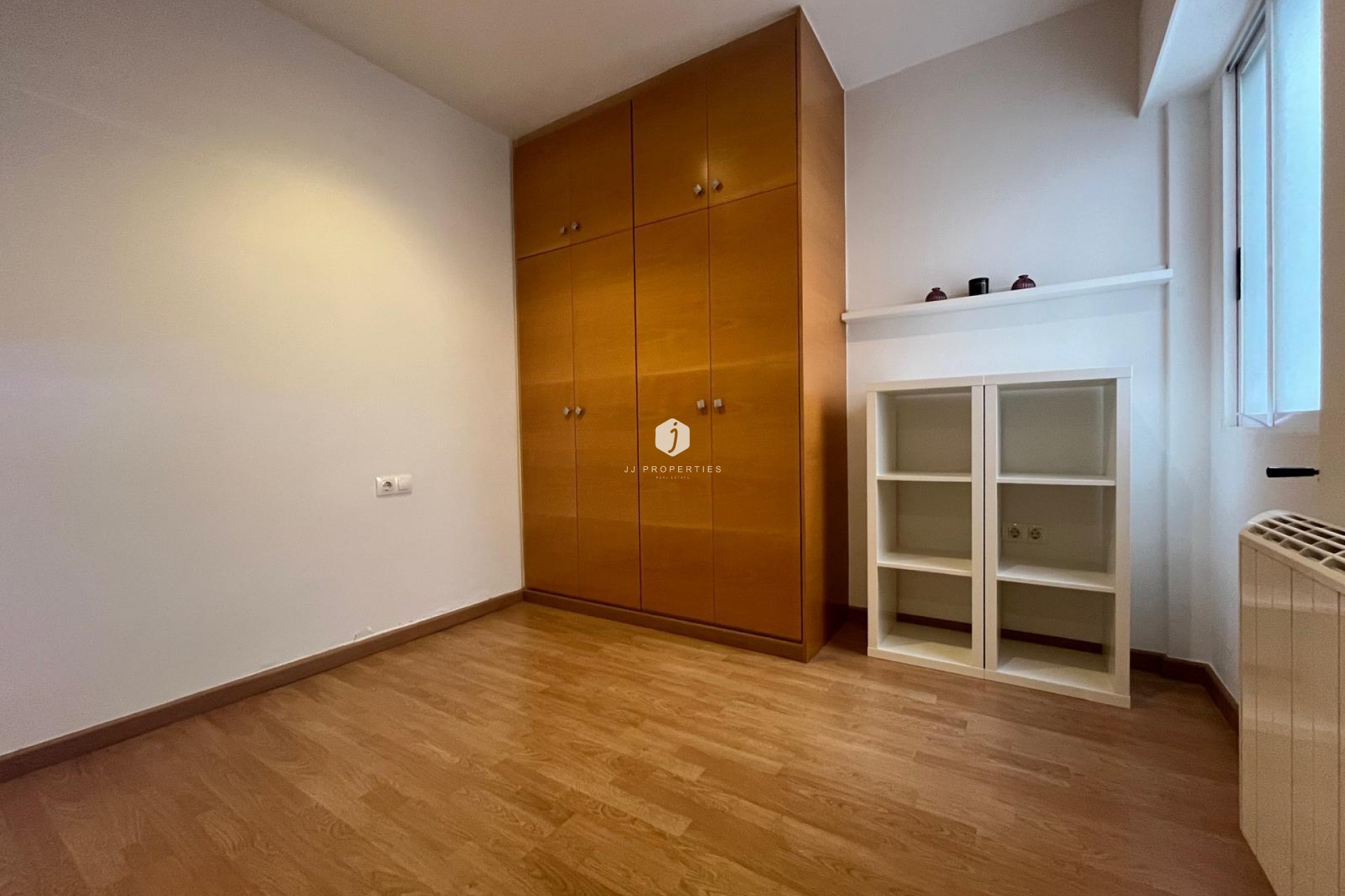 Z drugiej ręki - Mieszkanie w bloku -
Torrevieja - Centro