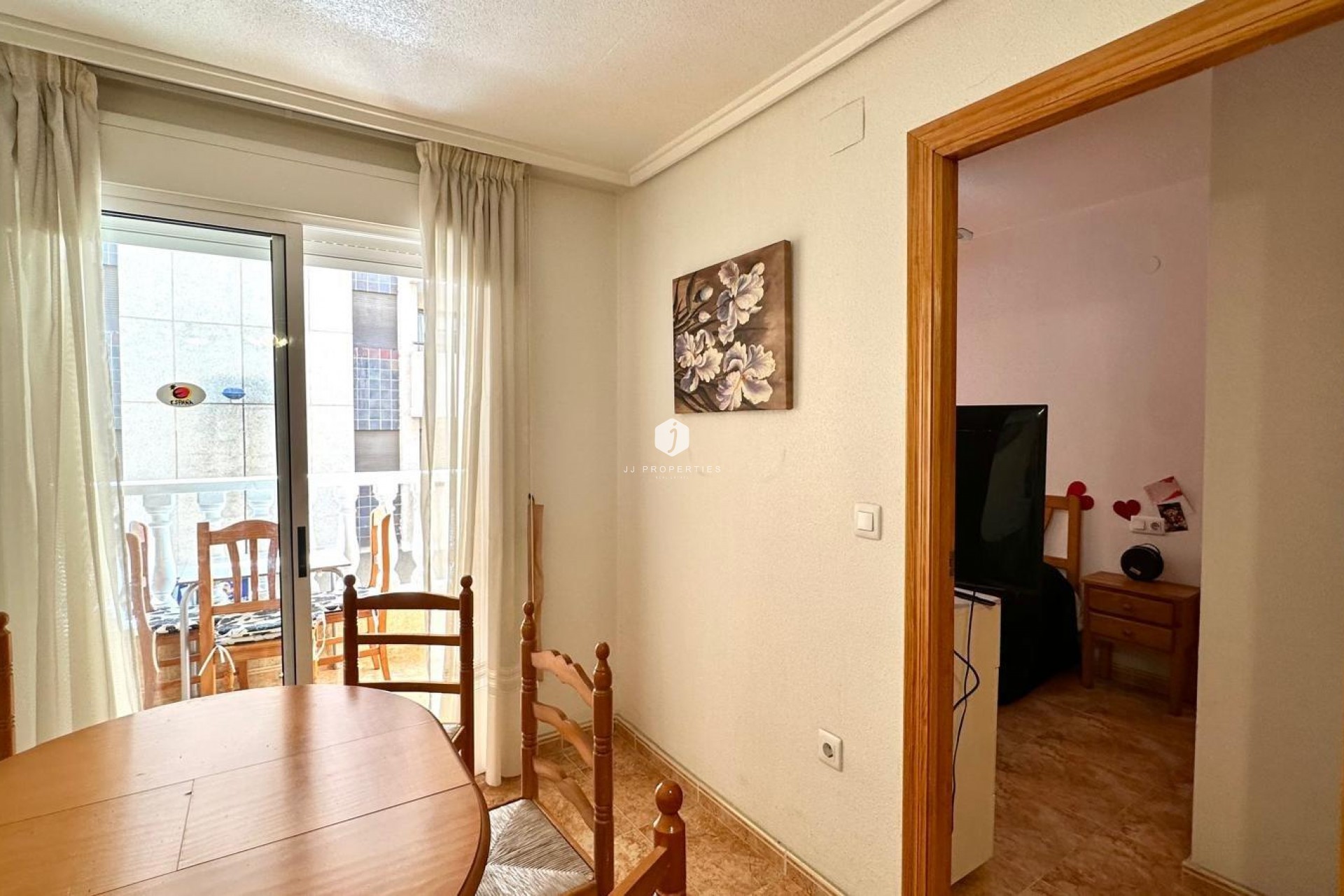 Z drugiej ręki - Mieszkanie w bloku -
Torrevieja - Centro