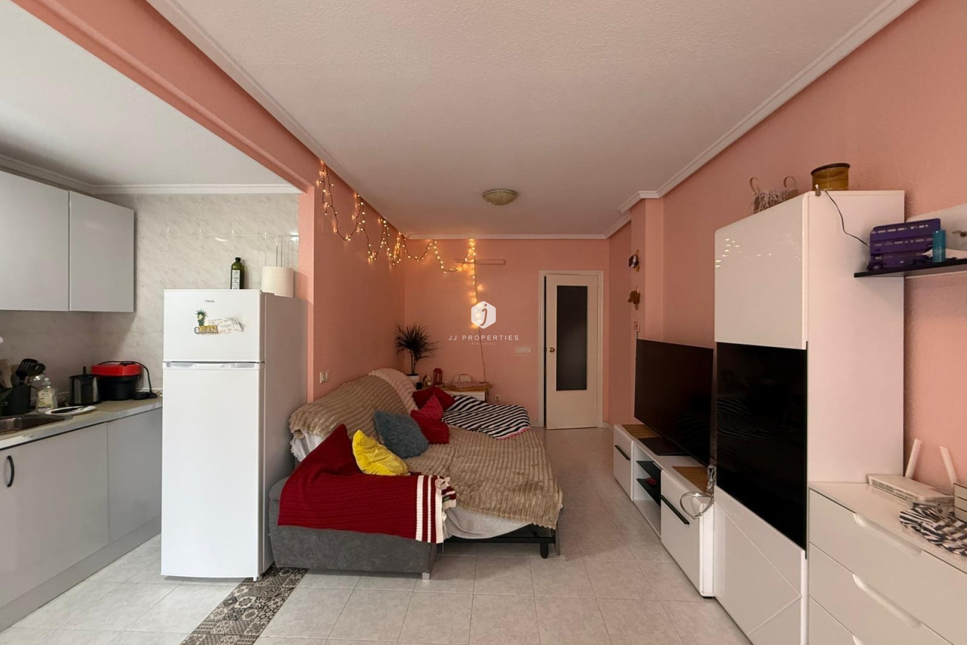 Z drugiej ręki - Mieszkanie w bloku -
Torrevieja - Centro