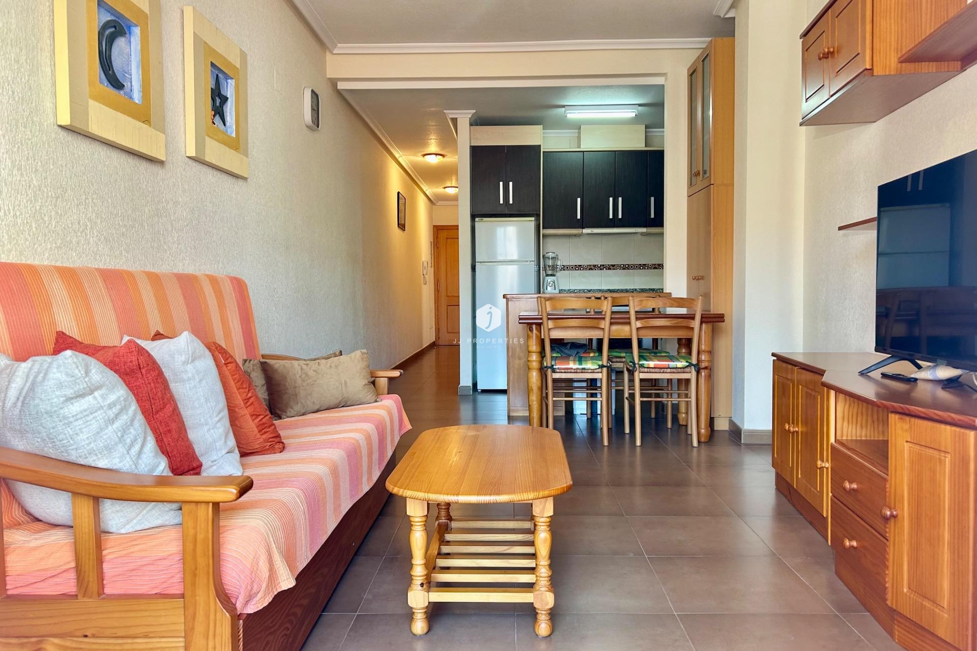 Z drugiej ręki - Mieszkanie w bloku -
Torrevieja - Centro