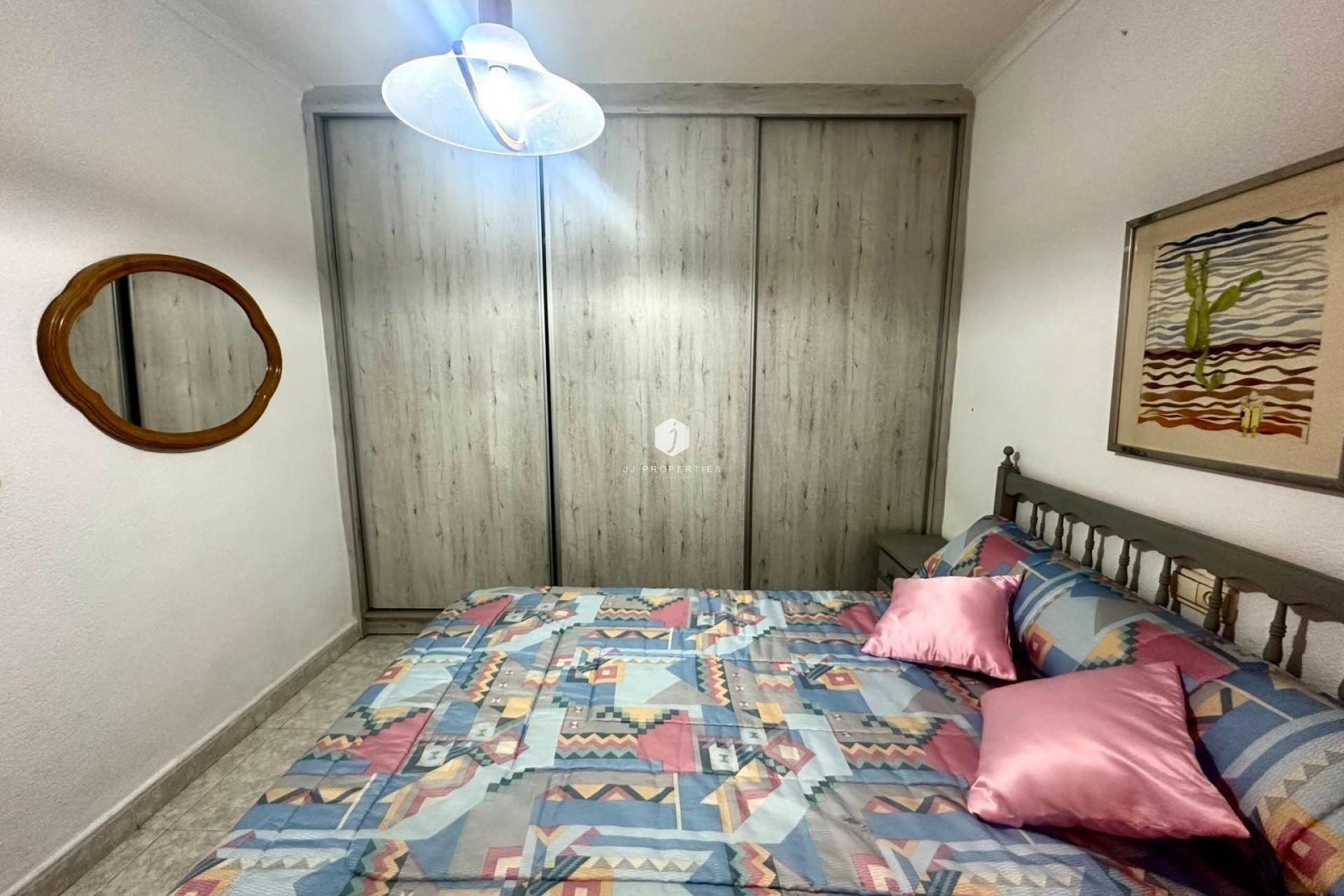 Z drugiej ręki - Mieszkanie w bloku -
Torrevieja - Centro