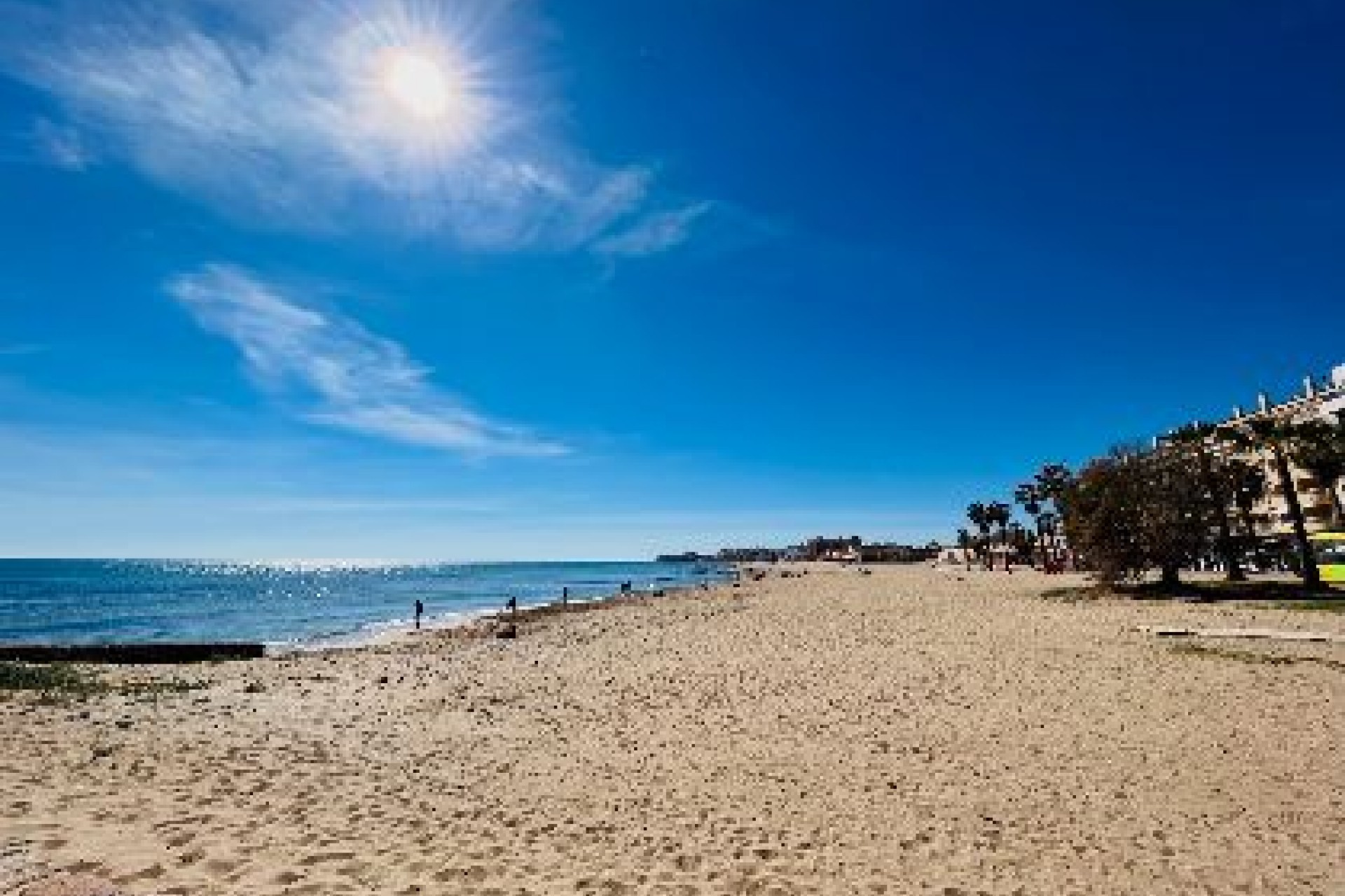 Z drugiej ręki - Mieszkanie w bloku -
Torrevieja - Costa Blanca