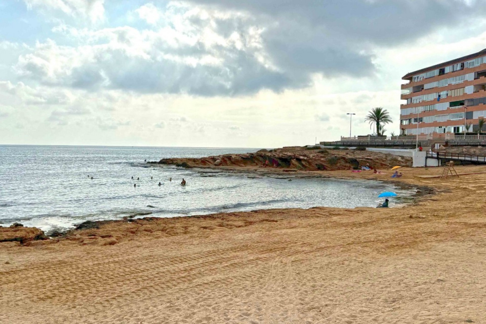 Z drugiej ręki - Mieszkanie w bloku -
Torrevieja - Costa Blanca