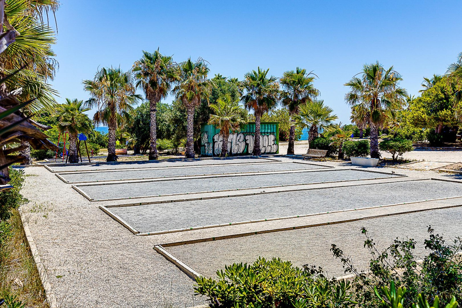 Z drugiej ręki - Mieszkanie w bloku -
Torrevieja - Costa Blanca