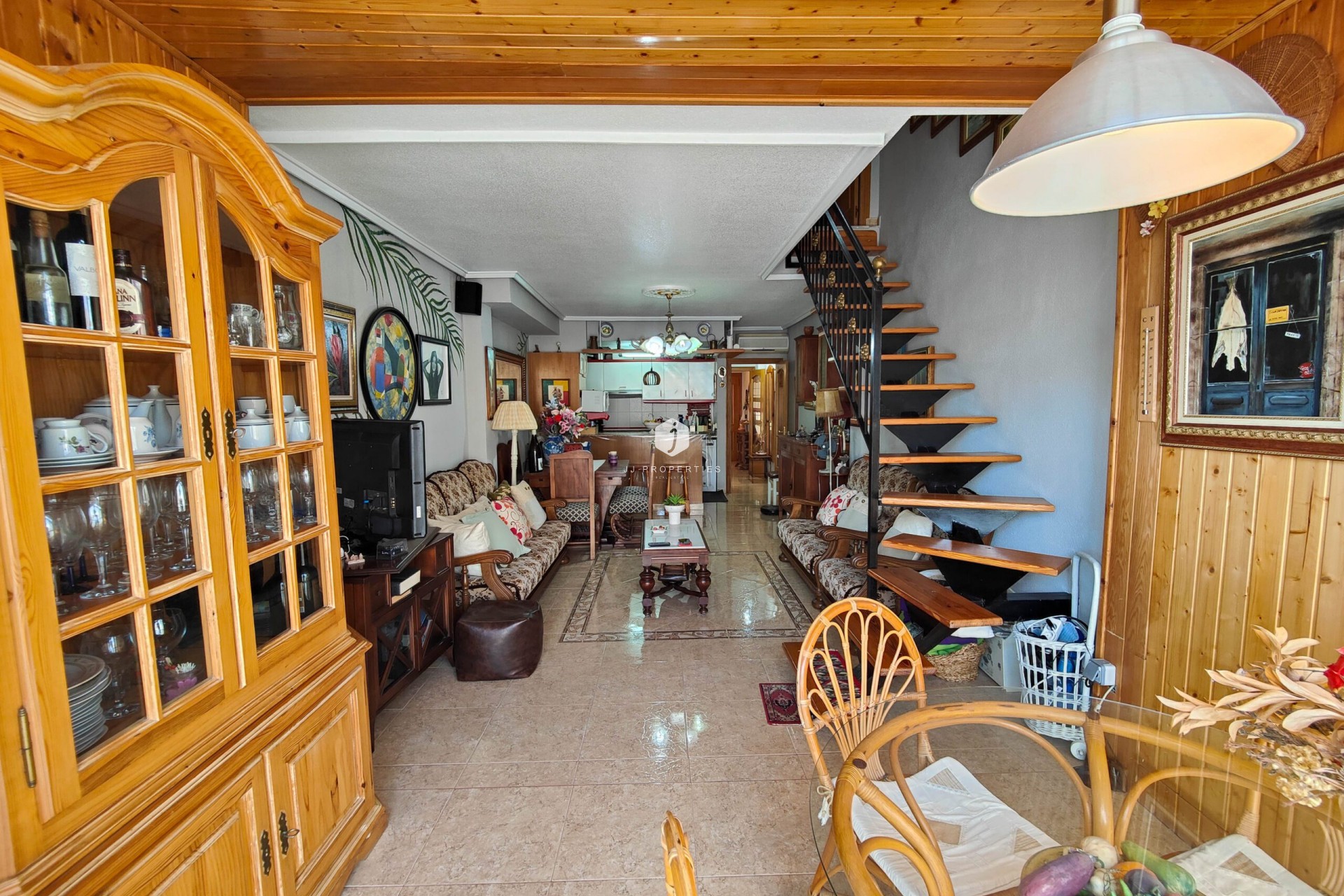 Z drugiej ręki - Mieszkanie w bloku -
Torrevieja - Costa Blanca