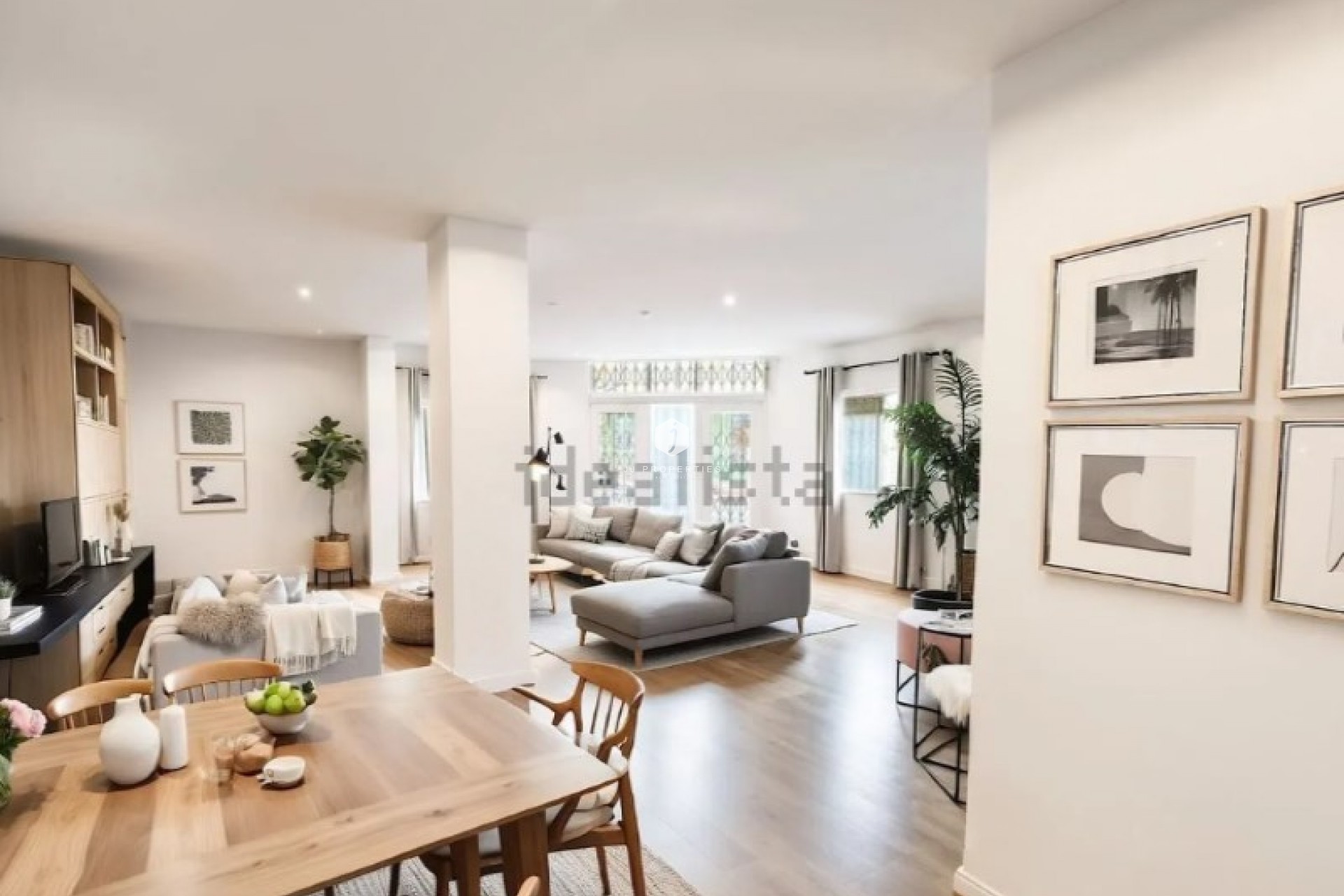 Z drugiej ręki - Mieszkanie w bloku -
Torrevieja - Costa Blanca