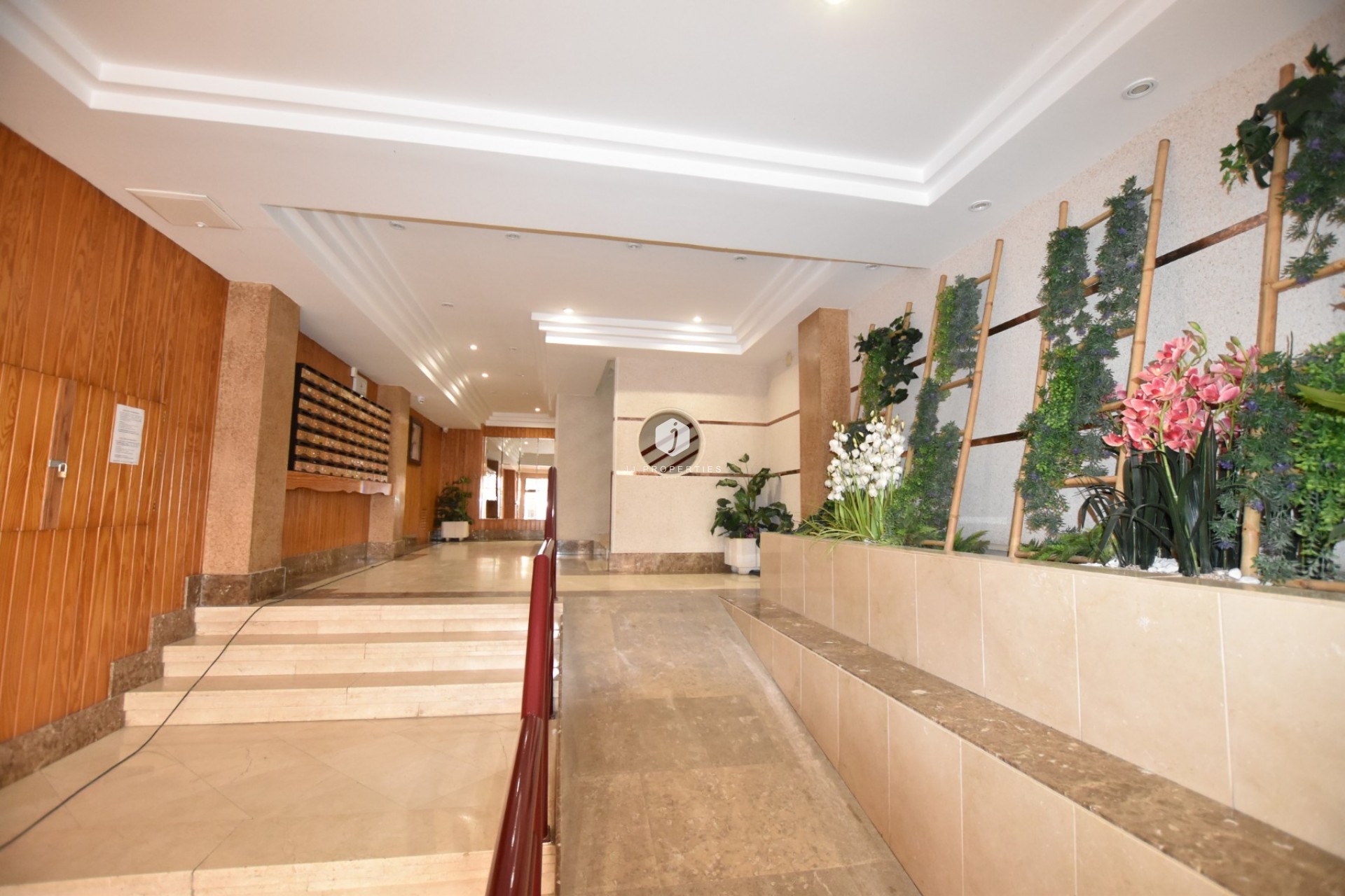 Z drugiej ręki - Mieszkanie w bloku -
Torrevieja - Costa Blanca