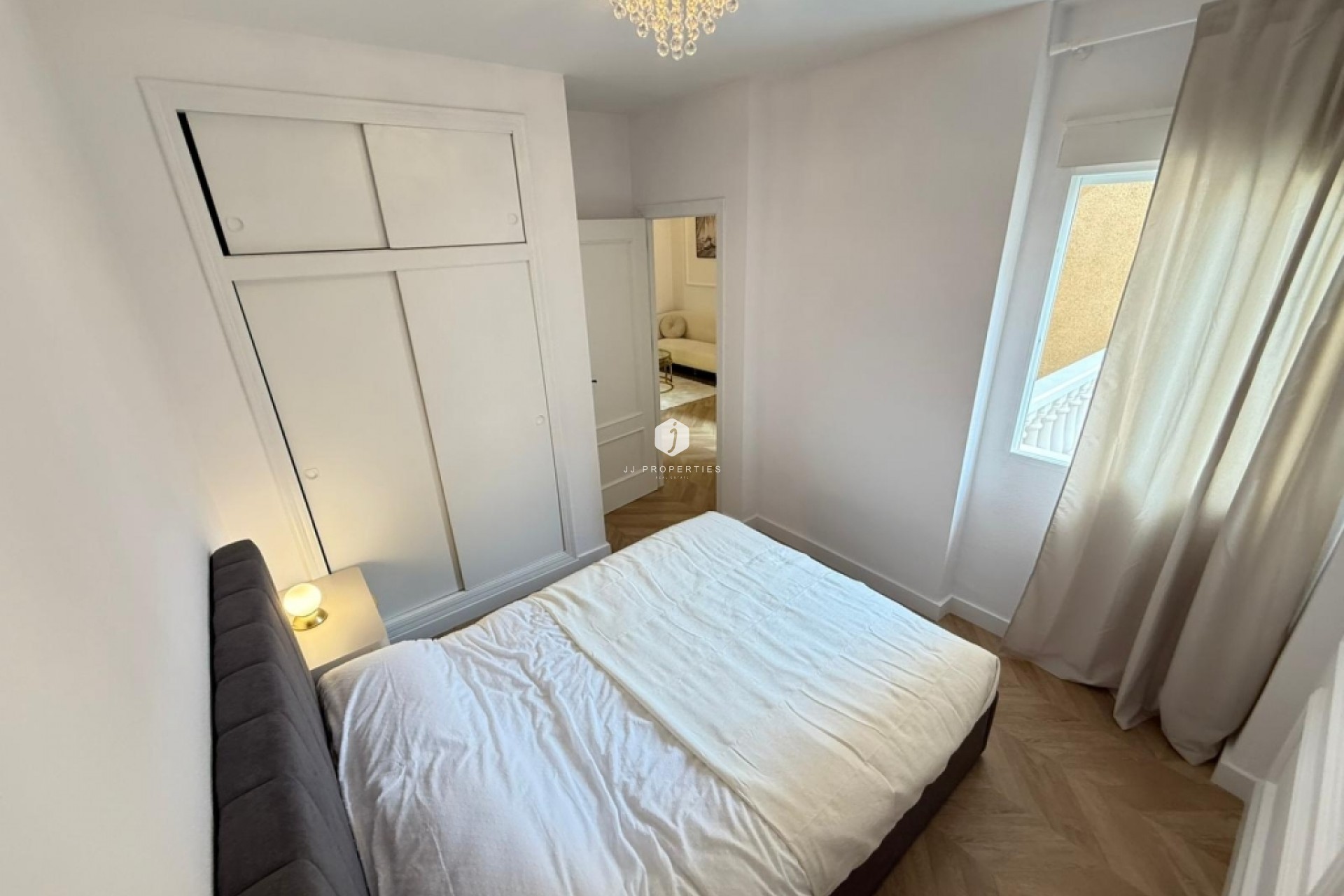 Z drugiej ręki - Mieszkanie w bloku -
Torrevieja - Costa Blanca