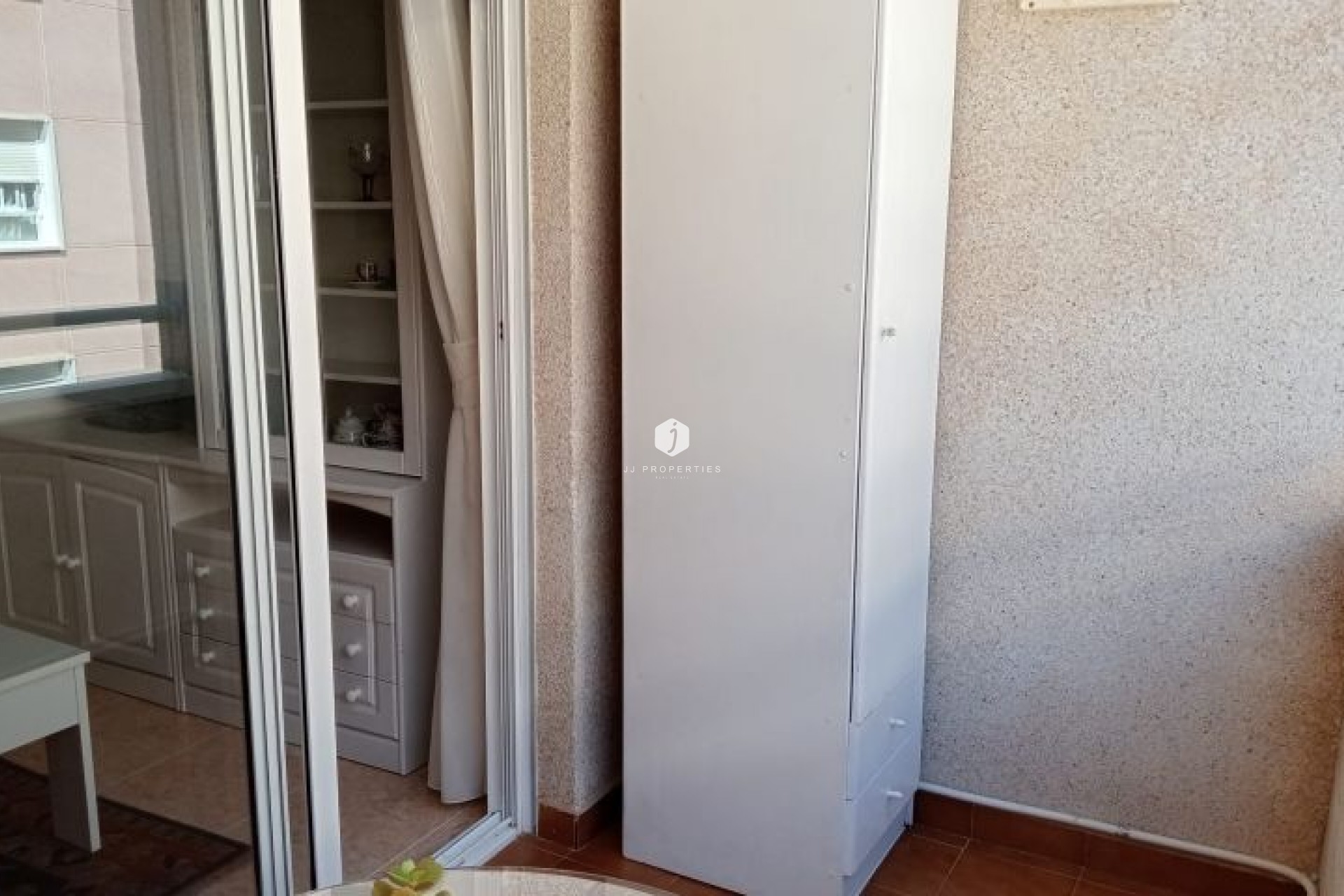 Z drugiej ręki - Mieszkanie w bloku -
Torrevieja - Costa Blanca