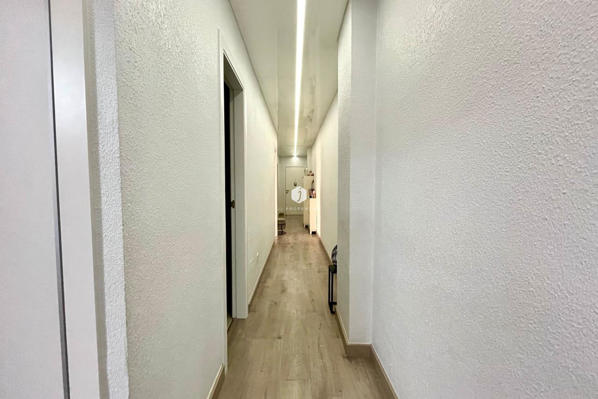 Z drugiej ręki - Mieszkanie w bloku -
Torrevieja - Costa Blanca