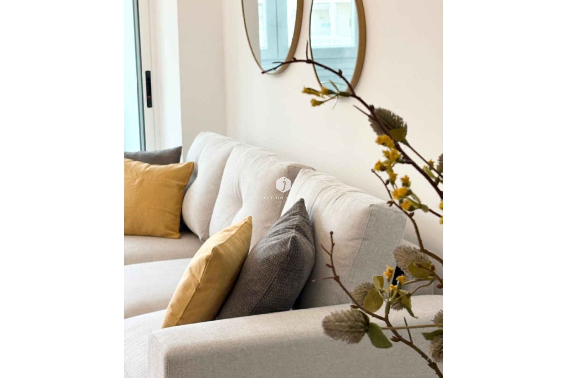 Z drugiej ręki - Mieszkanie w bloku -
Torrevieja - Costa Blanca