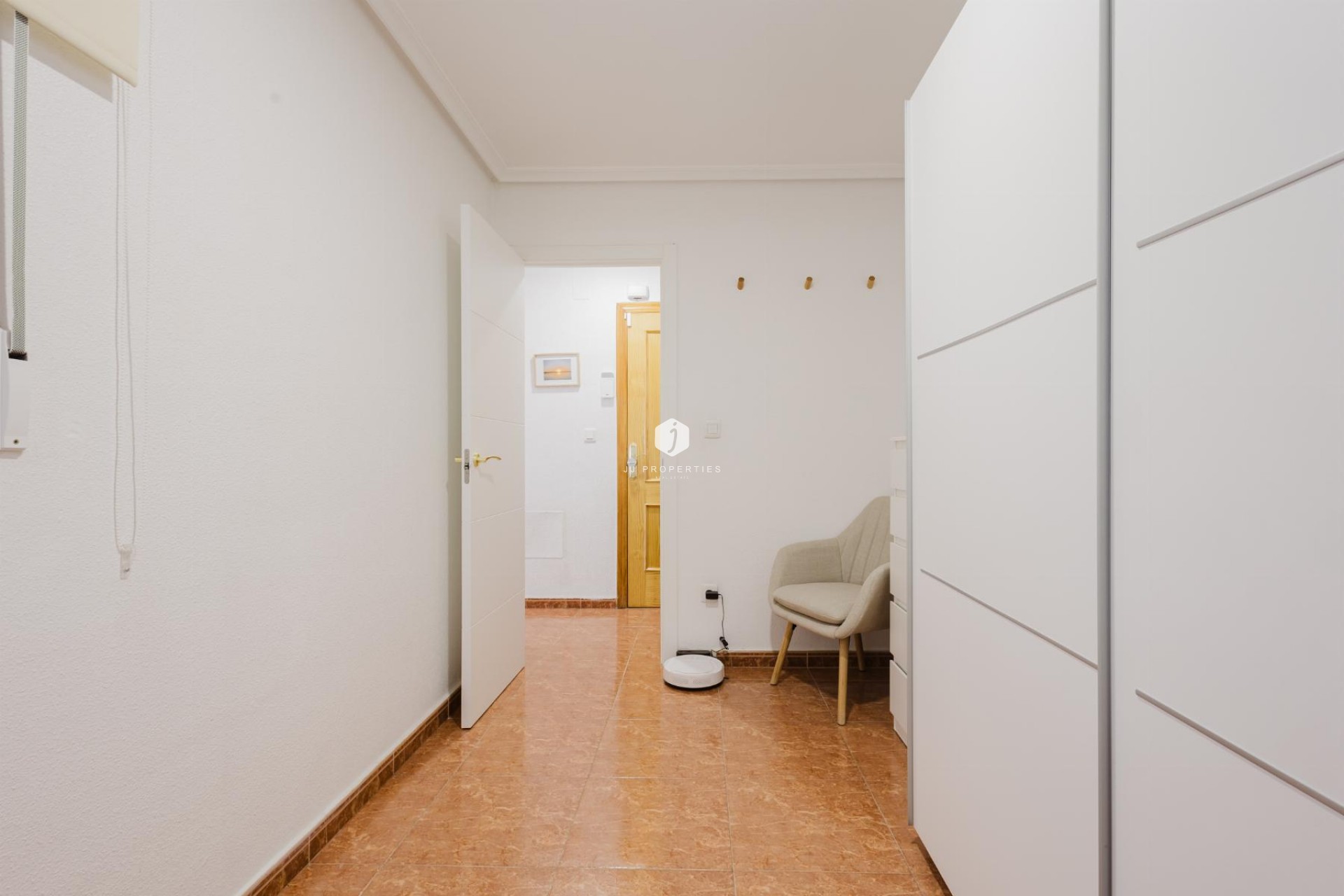 Z drugiej ręki - Mieszkanie w bloku -
Torrevieja - Costa Blanca