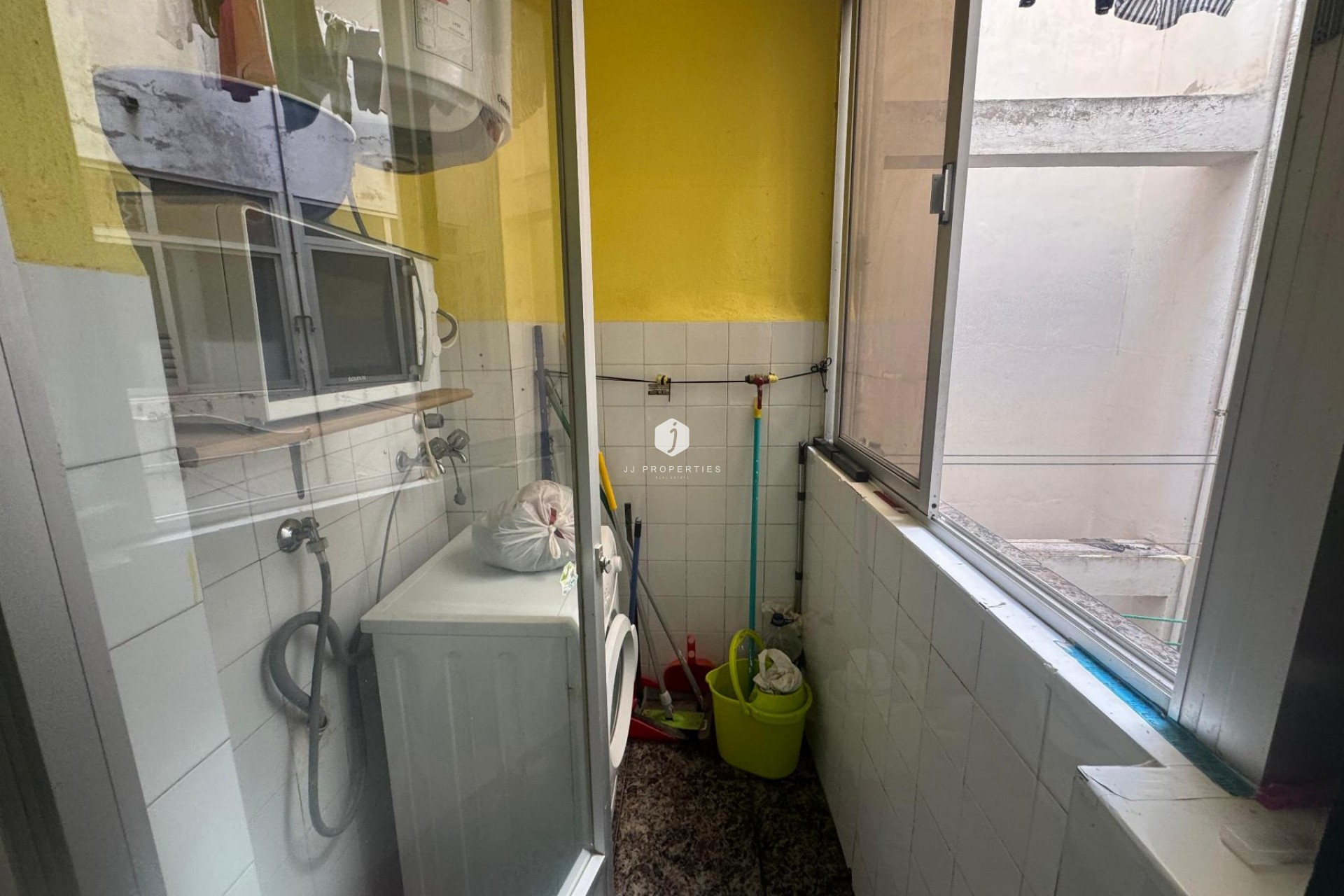 Z drugiej ręki - Mieszkanie w bloku -
Torrevieja - Costa Blanca