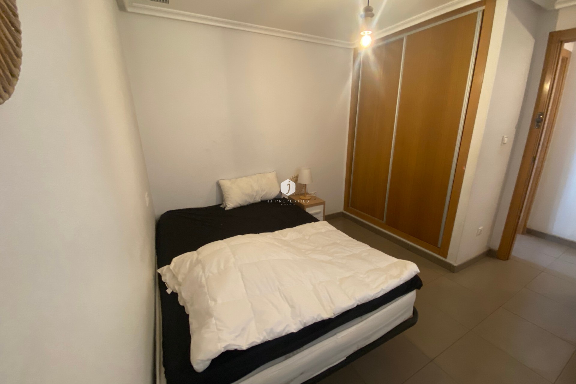 Z drugiej ręki - Mieszkanie w bloku -
Torrevieja - Costa Blanca