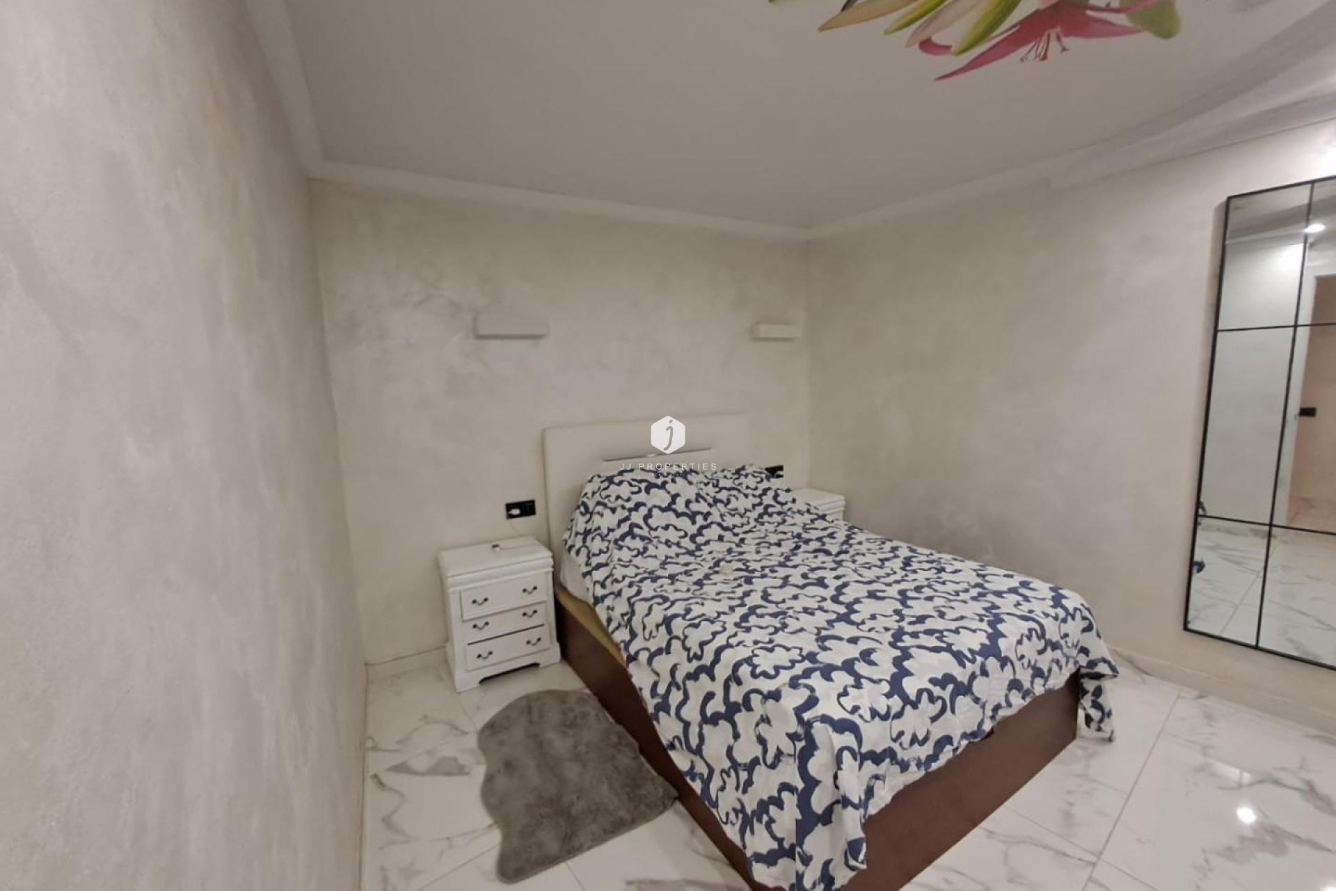 Z drugiej ręki - Mieszkanie w bloku -
Torrevieja - Costa Blanca