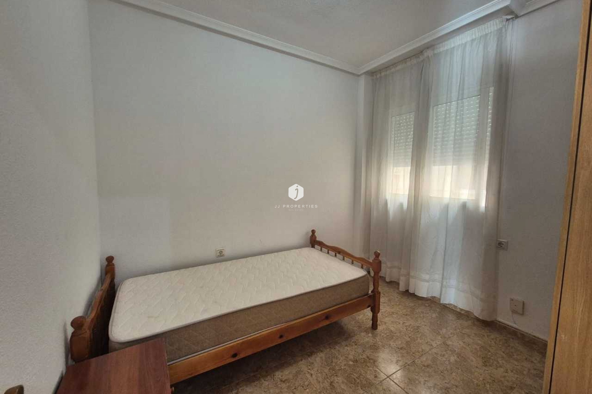 Z drugiej ręki - Mieszkanie w bloku -
Torrevieja - Costa Blanca