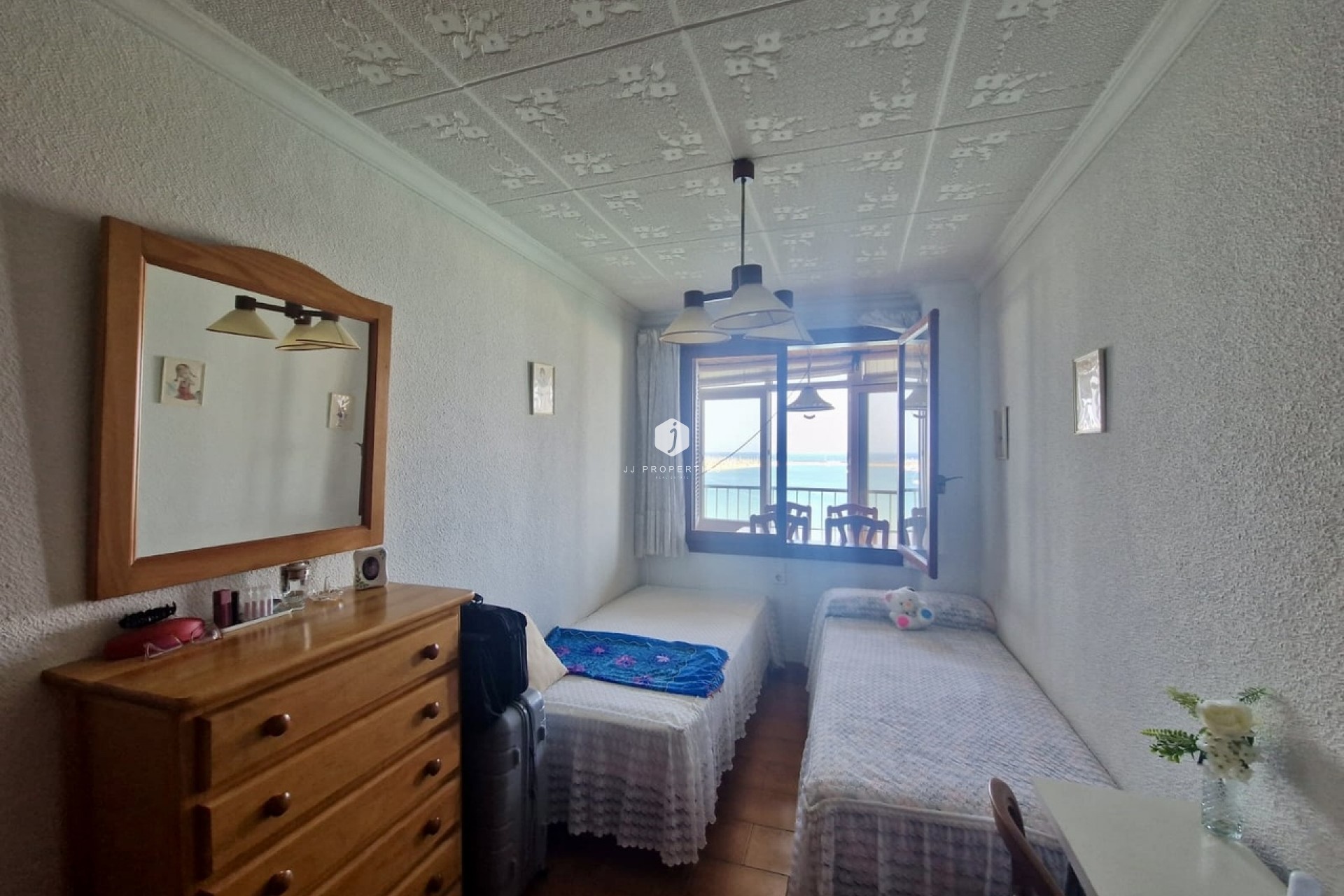 Z drugiej ręki - Mieszkanie w bloku -
Torrevieja - Costa Blanca