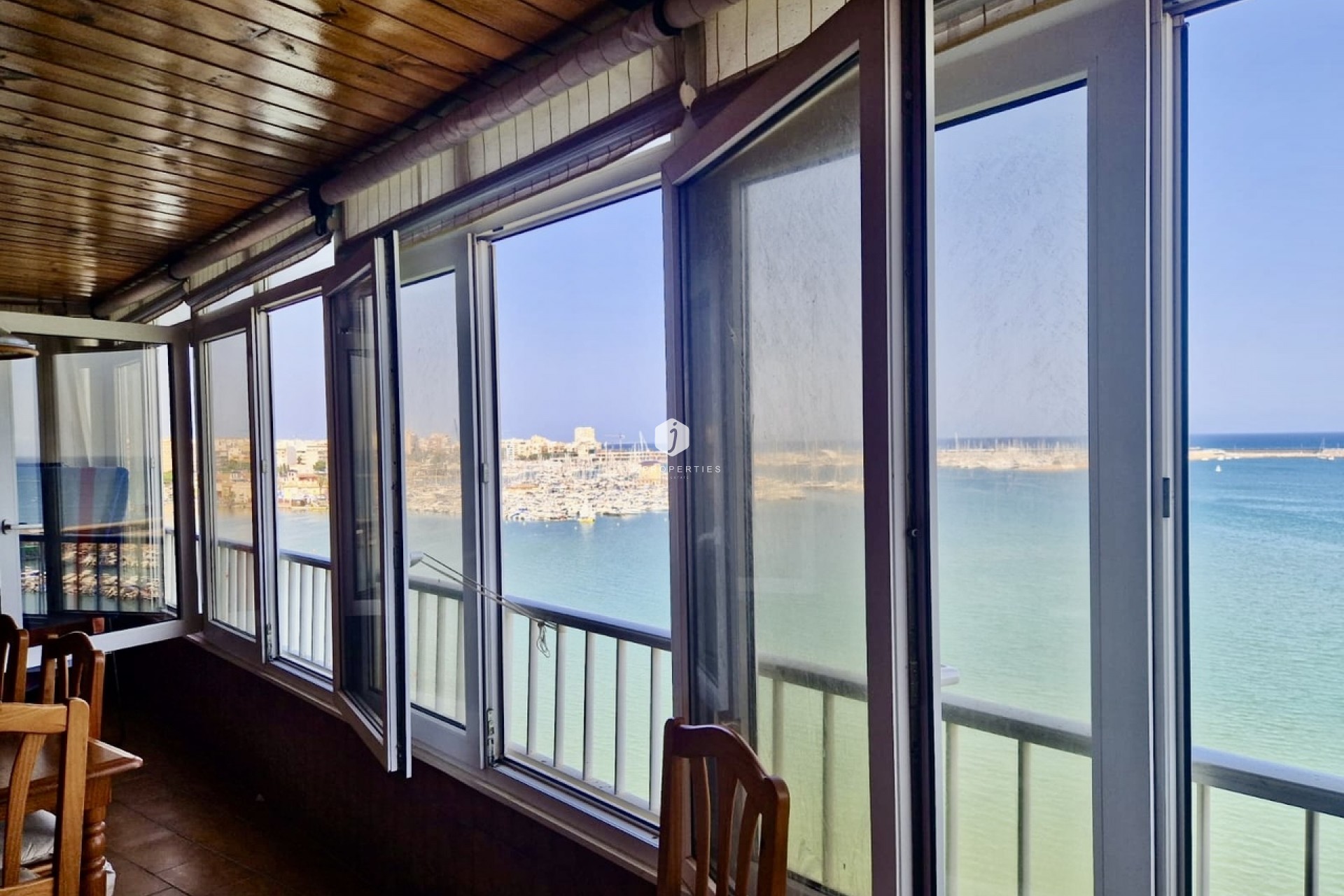 Z drugiej ręki - Mieszkanie w bloku -
Torrevieja - Costa Blanca