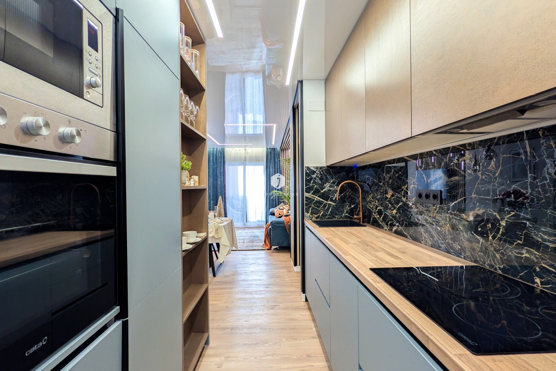 Z drugiej ręki - Mieszkanie w bloku -
Torrevieja - Costa Blanca