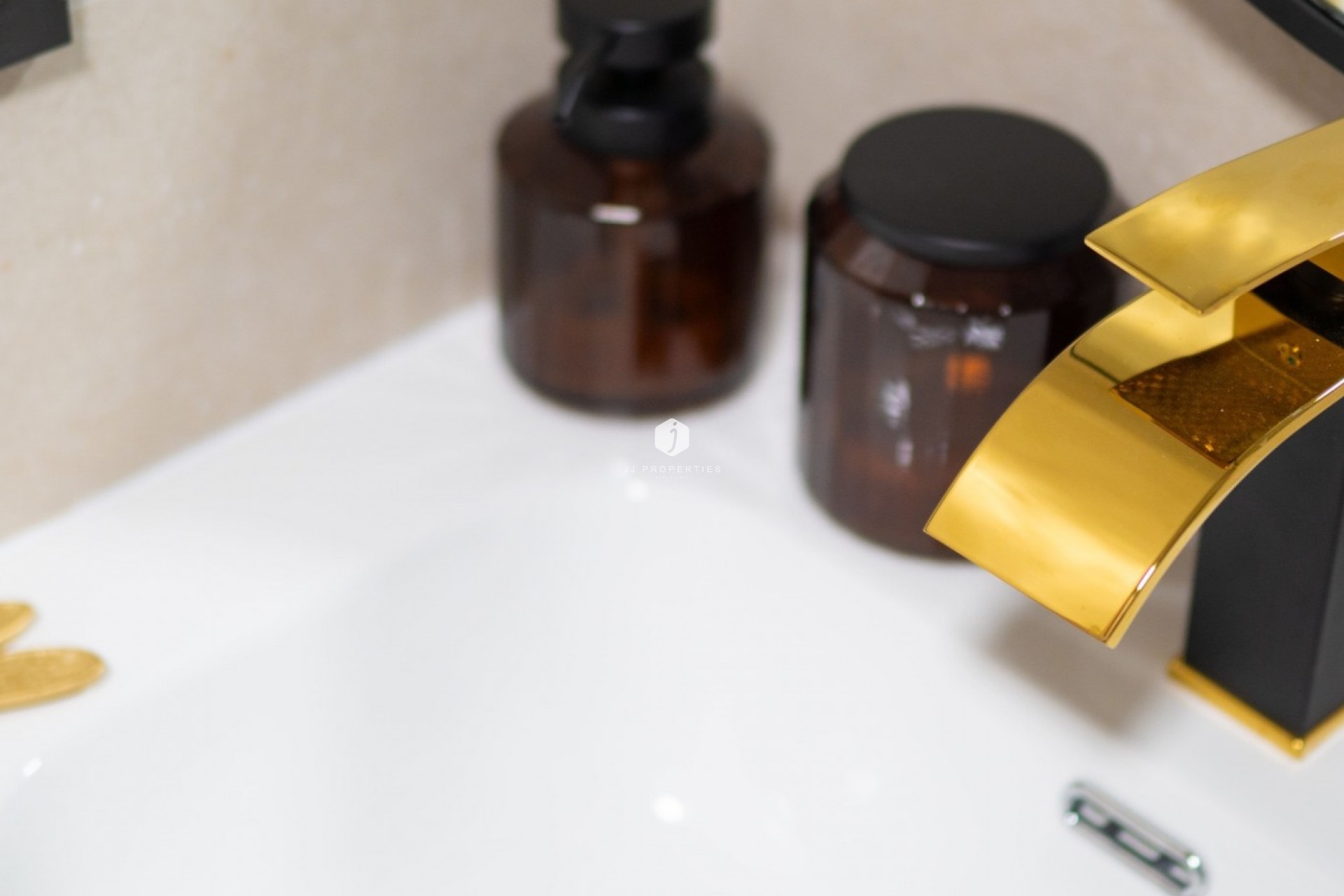 Z drugiej ręki - Mieszkanie w bloku -
Torrevieja - Costa Blanca