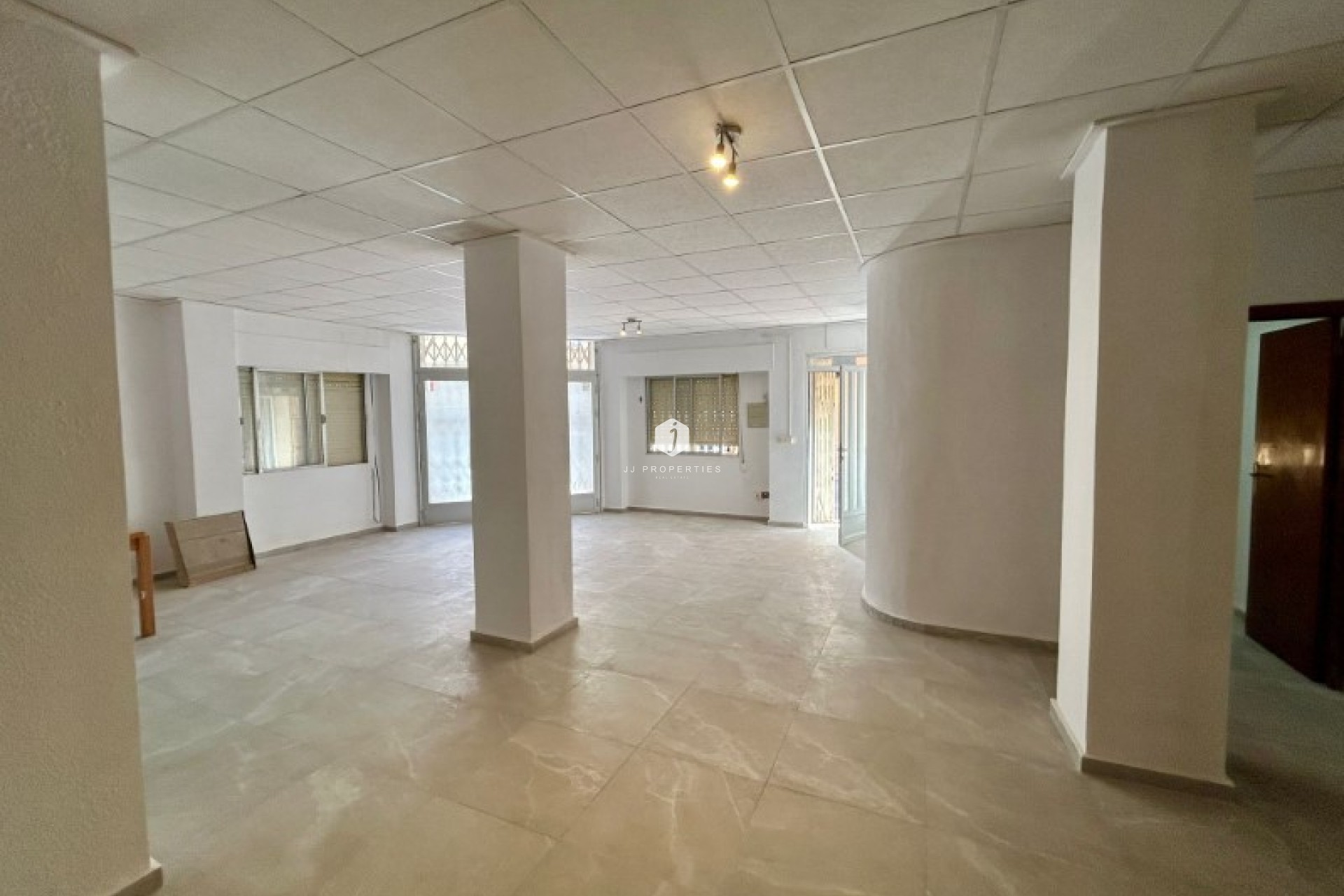 Z drugiej ręki - Mieszkanie w bloku -
Torrevieja - Costa Blanca