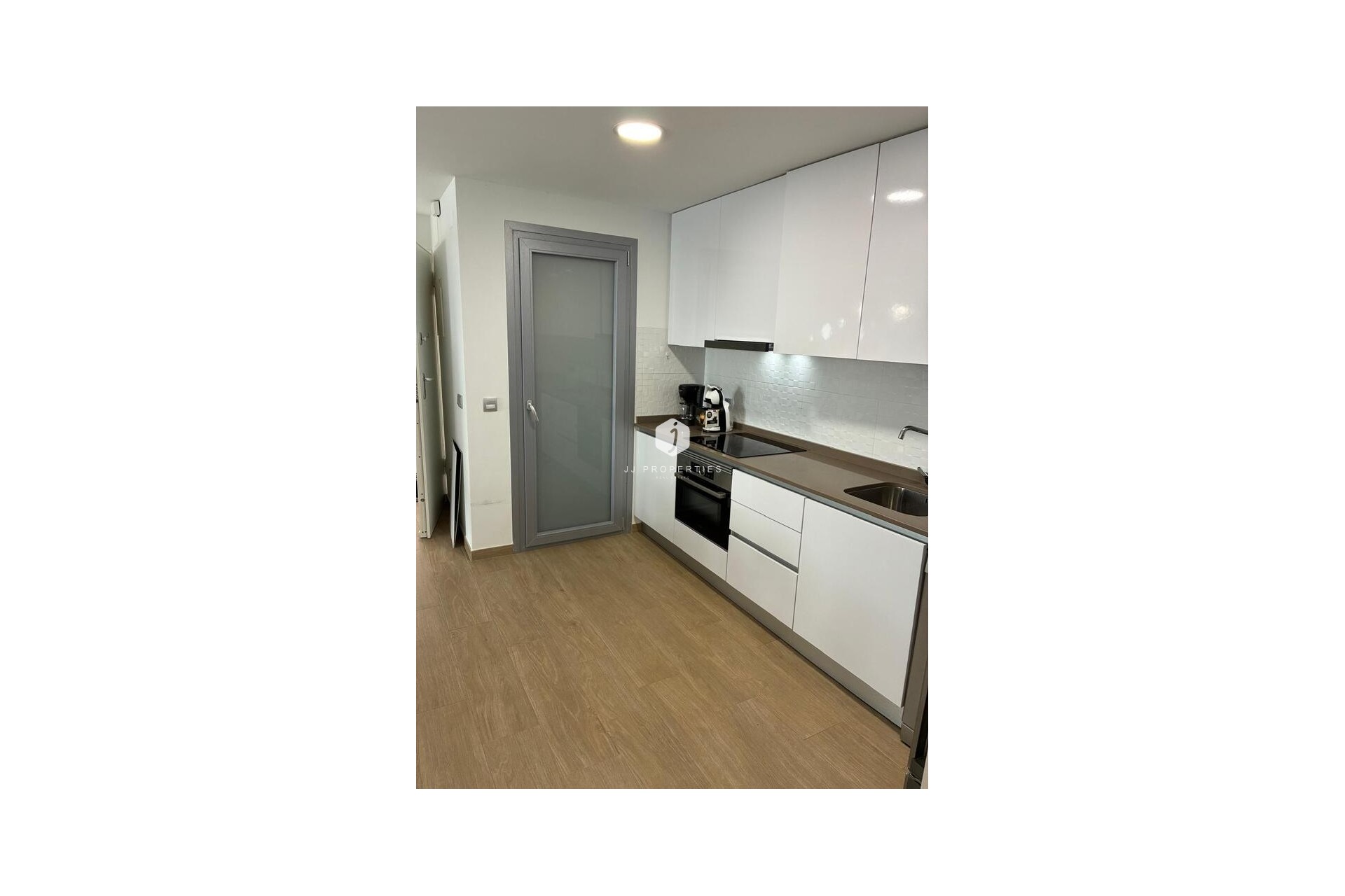 Z drugiej ręki - Mieszkanie w bloku -
Torrevieja - Costa Blanca