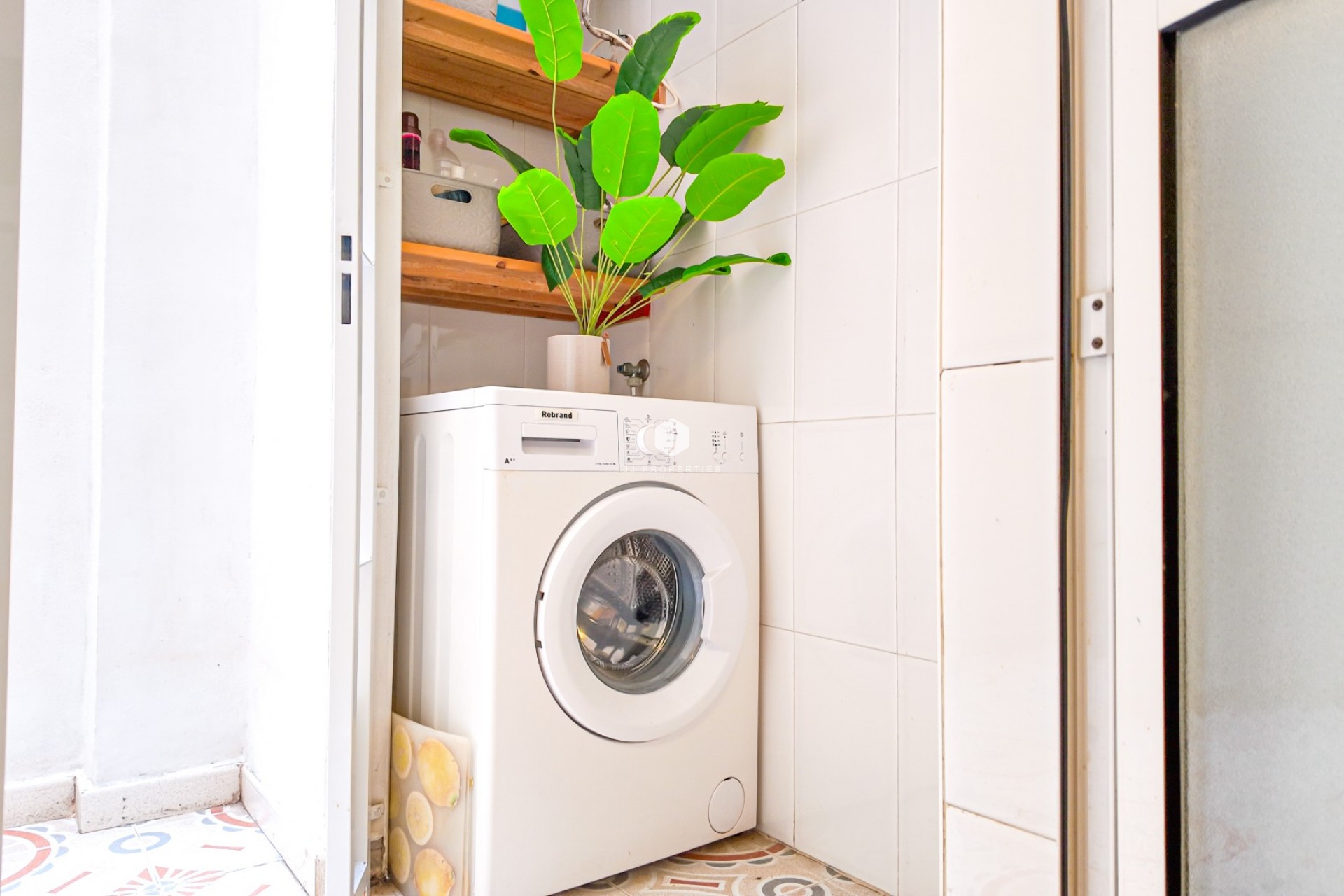 Z drugiej ręki - Mieszkanie w bloku -
Torrevieja - Costa Blanca