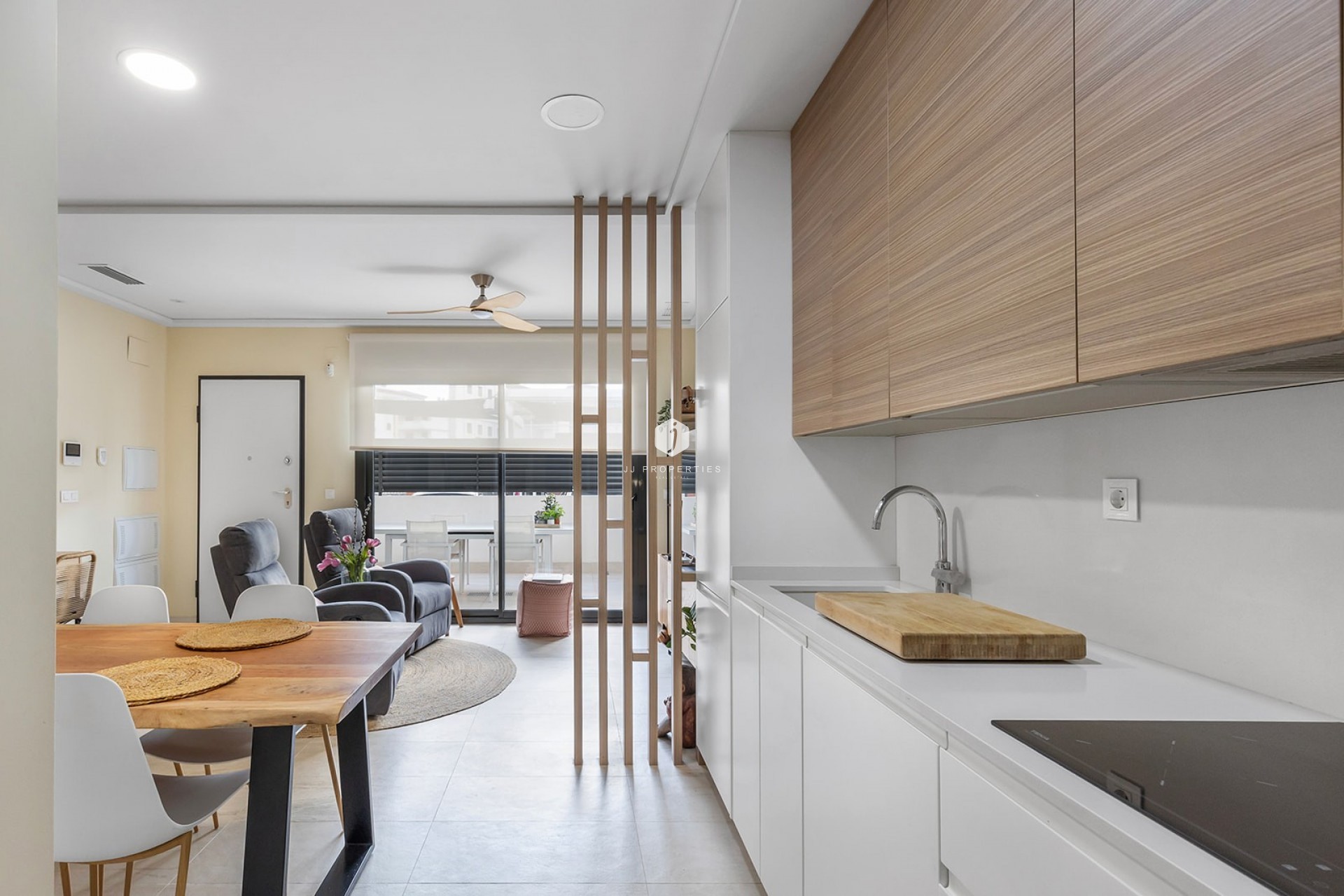 Z drugiej ręki - Mieszkanie w bloku -
Torrevieja - Costa Blanca