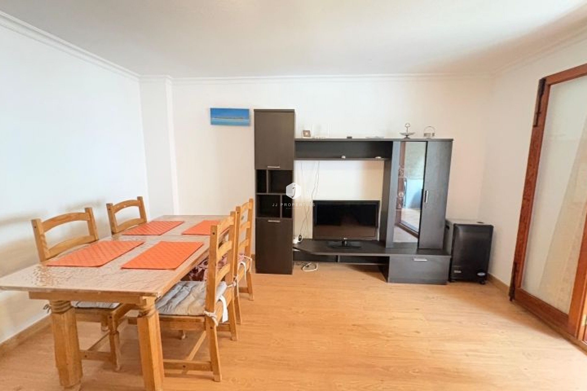 Z drugiej ręki - Mieszkanie w bloku -
Torrevieja - Costa Blanca