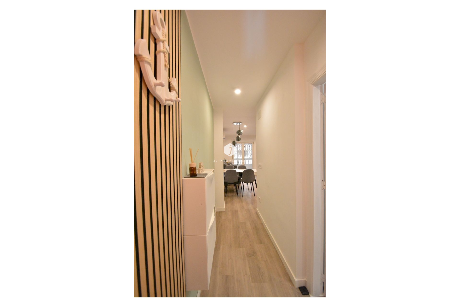 Z drugiej ręki - Mieszkanie w bloku -
Torrevieja - Costa Blanca