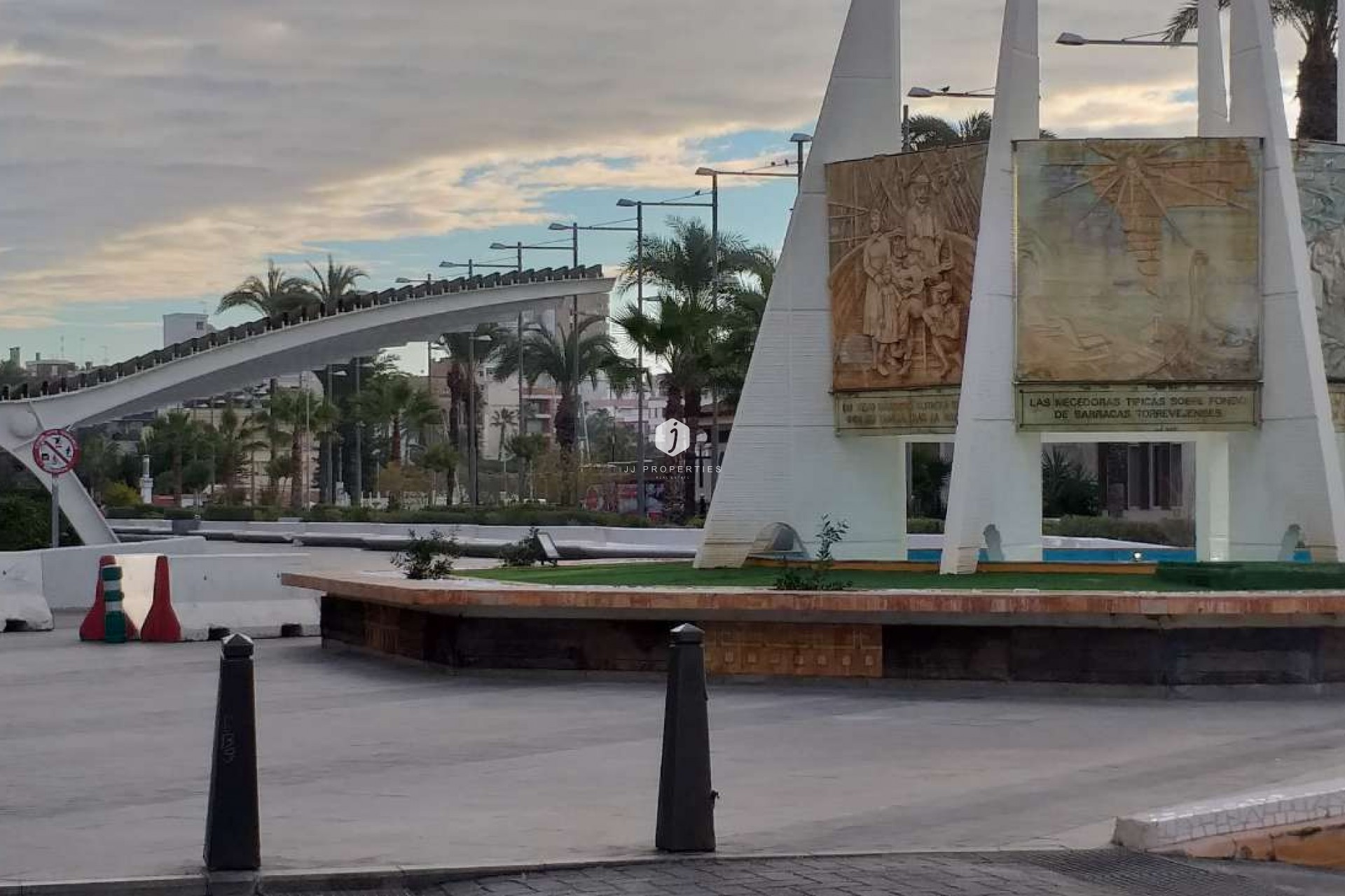 Z drugiej ręki - Mieszkanie w bloku -
Torrevieja - Costa Blanca